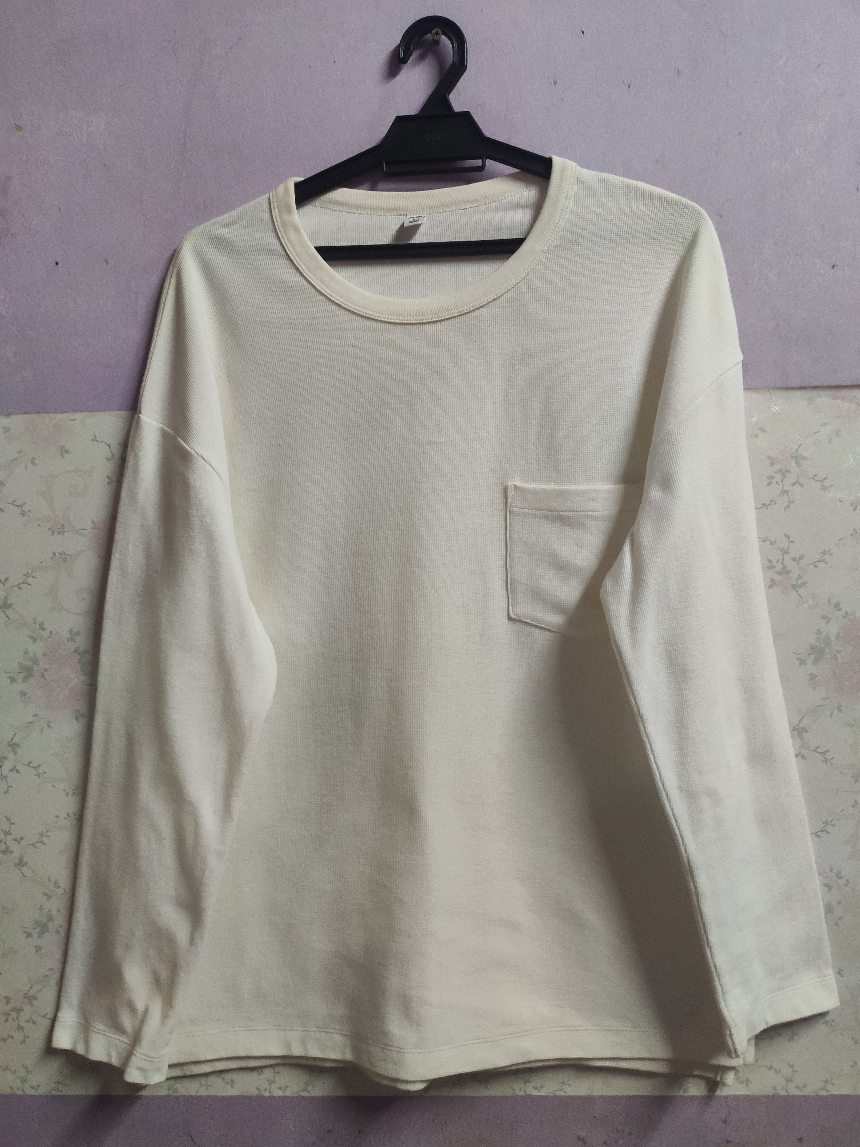 Japanese Brand UNIQLO Waffle Crew Neck Long Sleeve T-Shirt Size US L / EU 52-54 / 3 - 1 Thumbnail