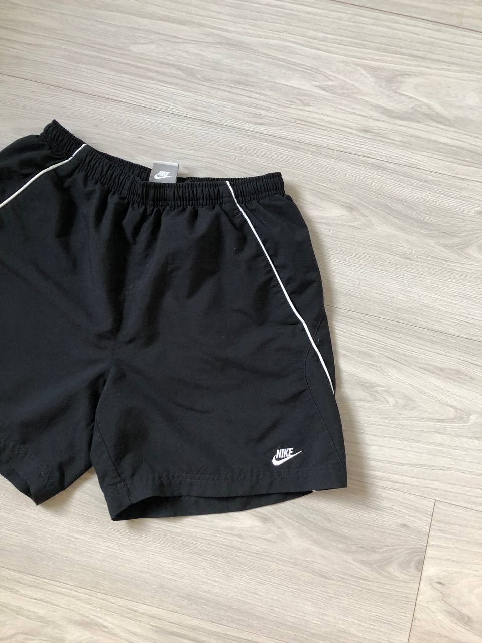 Nike Vintage Nike Shorts Size US 32 / EU 48 - 2 Thumbnail