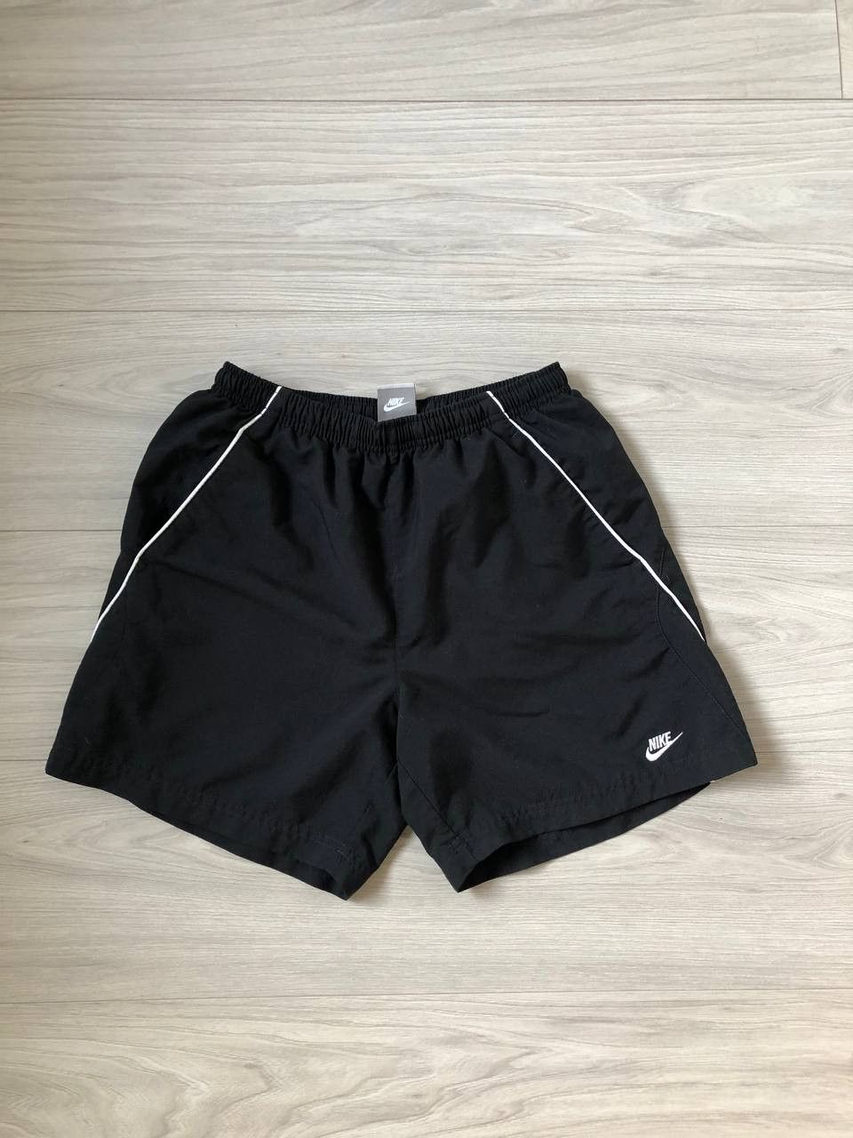 Nike Vintage Nike Shorts Size US 32 / EU 48 - 1 Thumbnail