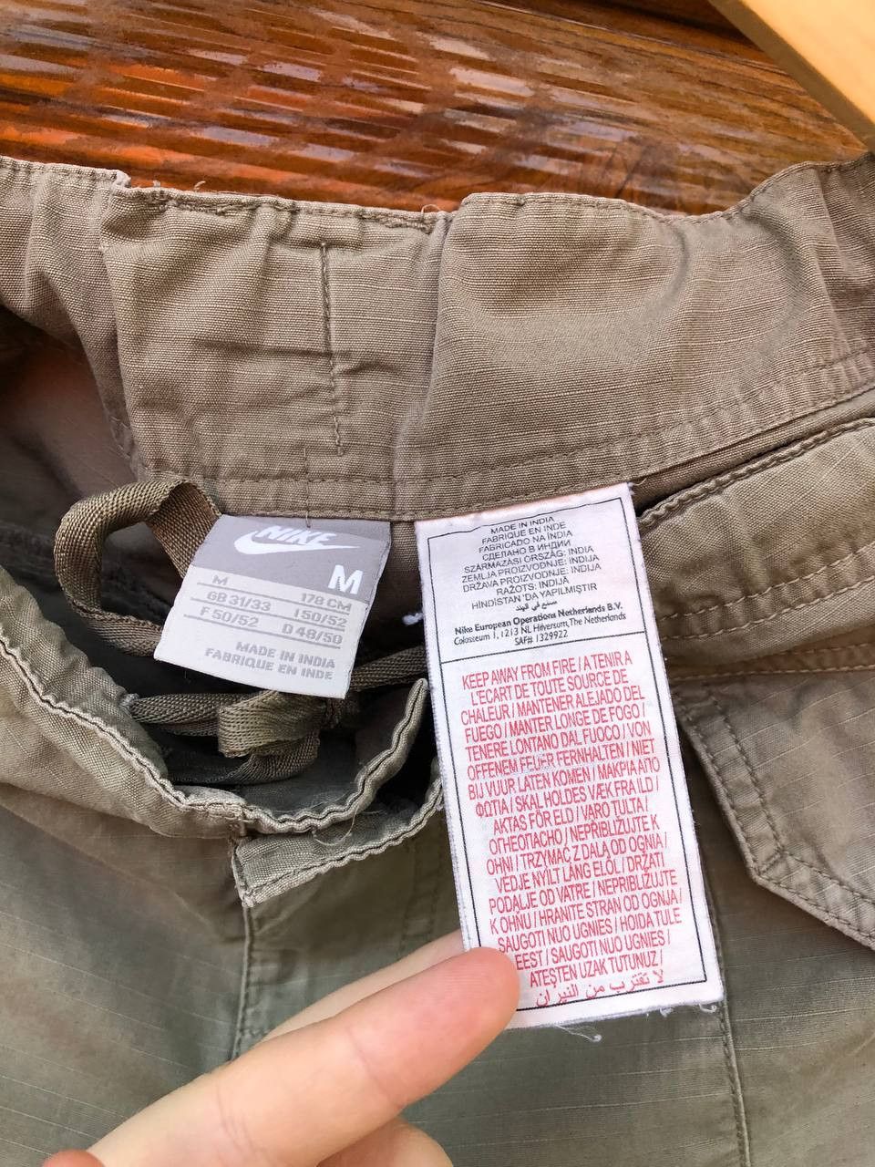 Vintage Vintage Nike Shorts cargo Size US 34 / EU 50 - 7 Thumbnail