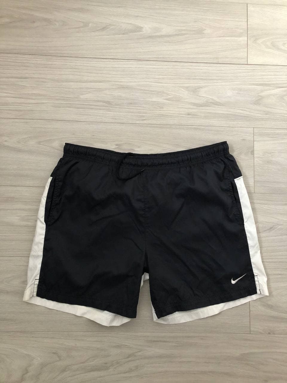Vintage Vintage Nike Shorts Size US 36 / EU 52 - 1 Thumbnail