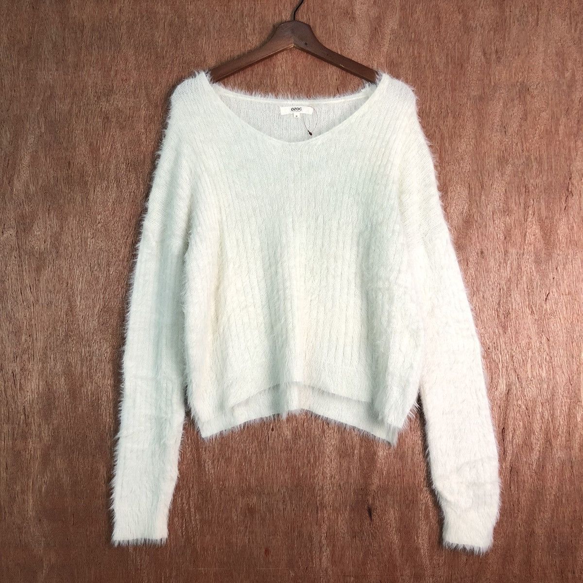 image of Coloured Cable Knit Sweater x Homespun Knitwear Ozoc White Mohair Shag Shaggy Knitwear (Size Medium