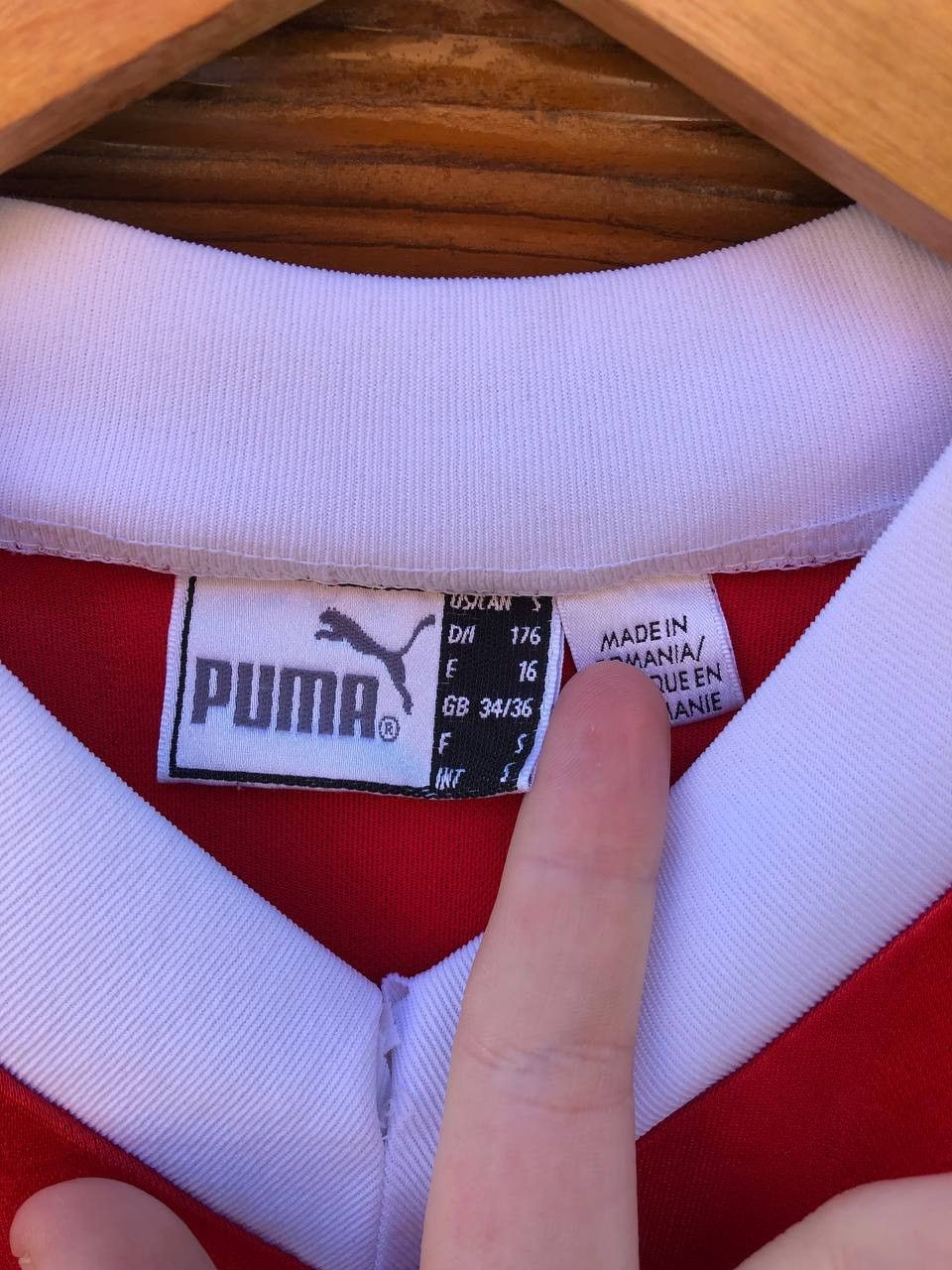 Puma vintage Puma football soccer jersey 90s Size US S / EU 44-46 / 1 - 5 Thumbnail