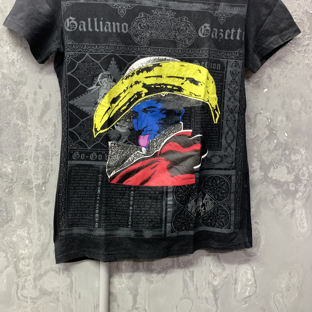 John Galliano × Vintage Vintage john galliano gazette banana Tee Size US M / EU 48-50 / 2 - 4 Thumbnail