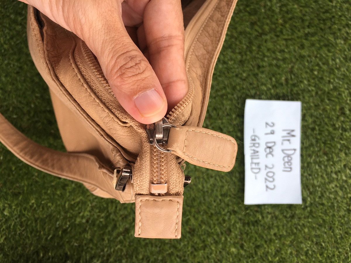 Issey Miyake Rare Vintage Issey Miyake Leather Hobo Bag Size ONE SIZE - 17 Thumbnail