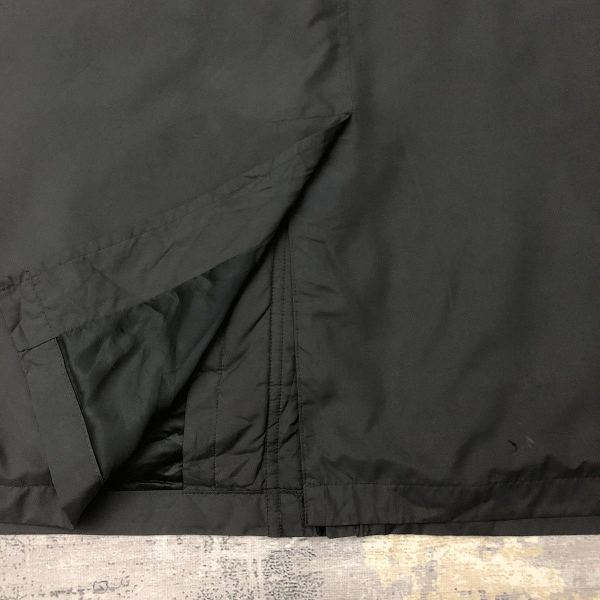 Burberry Y201. BURBERRY LONDON NOVA CHECK PARKA JACKET Size US M / EU 48-50 / 2 - 13 Thumbnail
