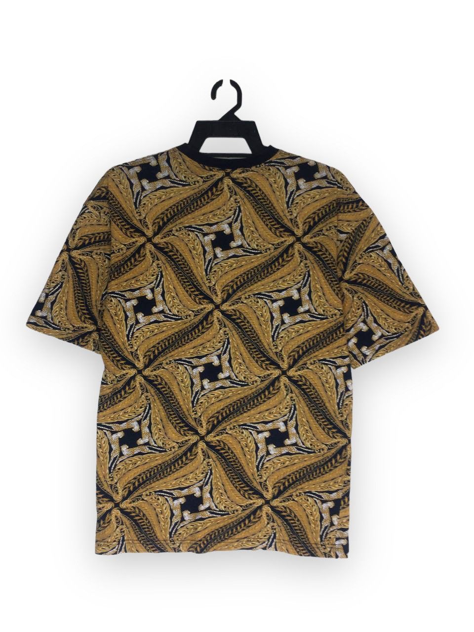 Salvatore Ferragamo Vintage rare design Size US L / EU 52-54 / 3 - 4 Thumbnail