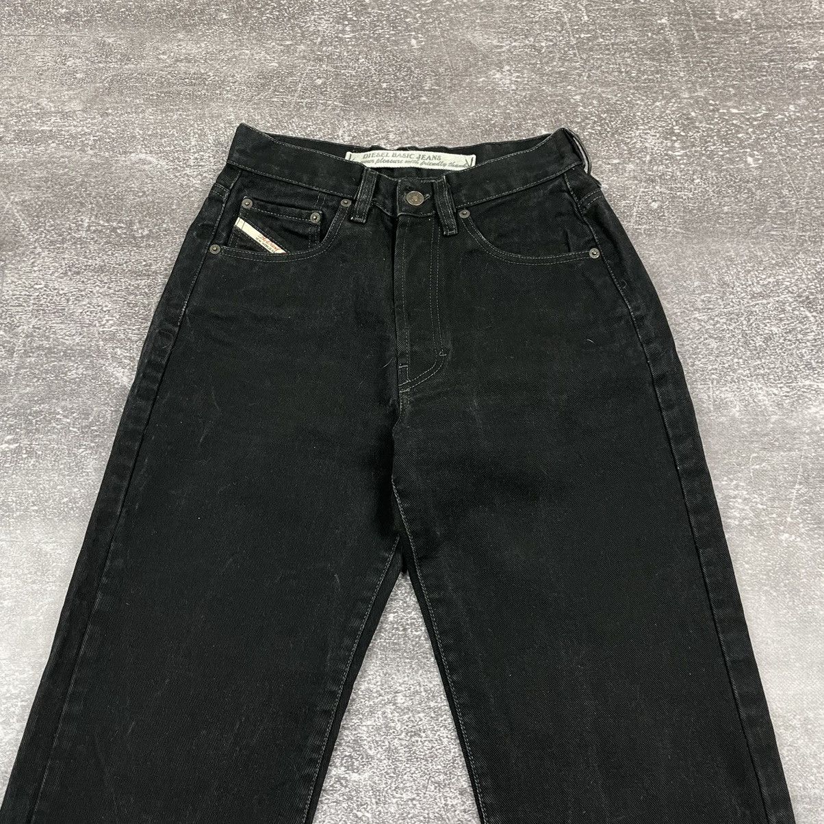 Diesel Vintage 90’s Diesel Black Basic Jeans Made in Italy Size US 28 / EU 44 - 5 Thumbnail
