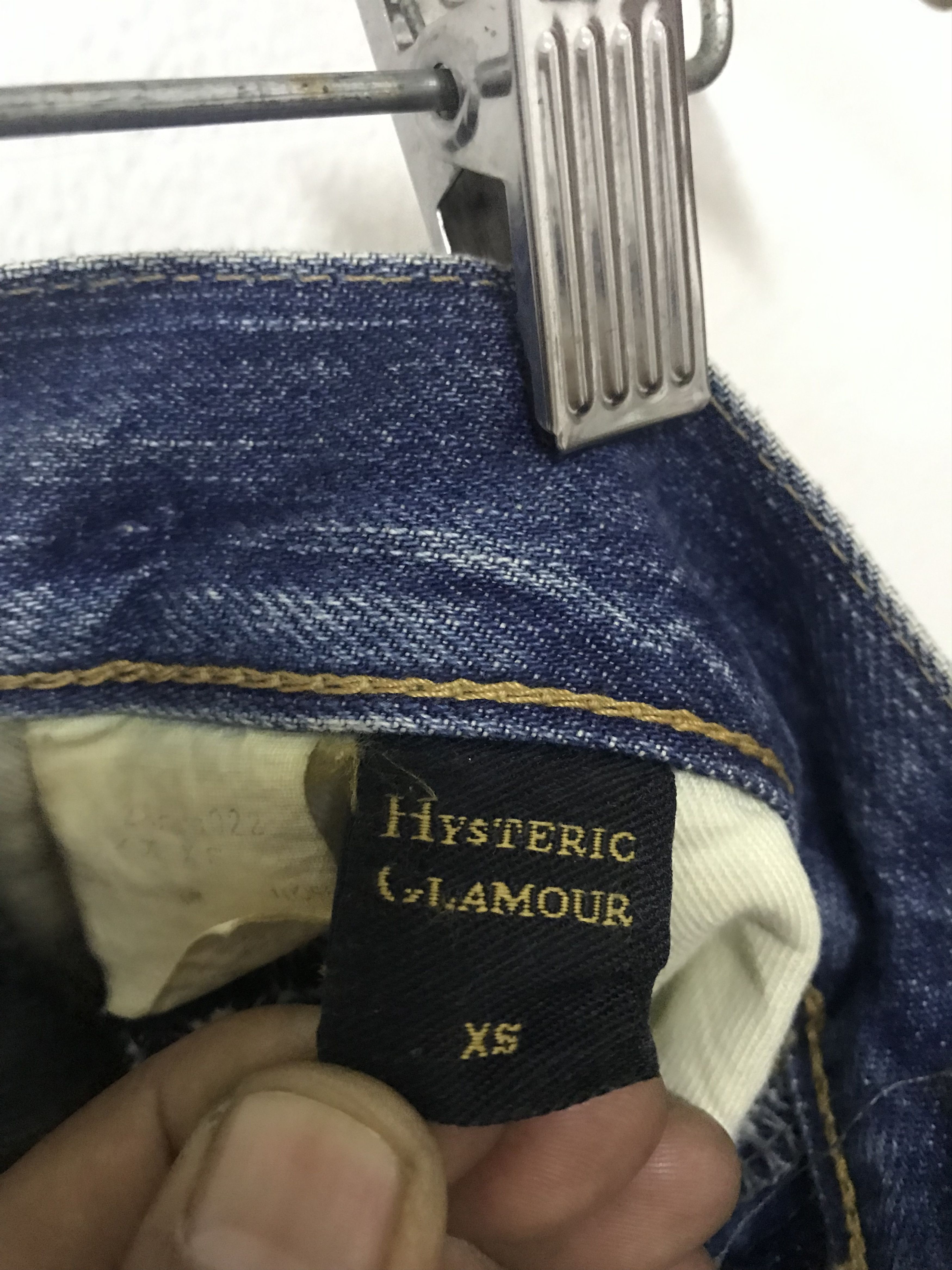Hysteric Glamour Vintage distressed hysteric glamour crop short selvedge jean Size 30" / US 8 / IT 44 - 24 Thumbnail
