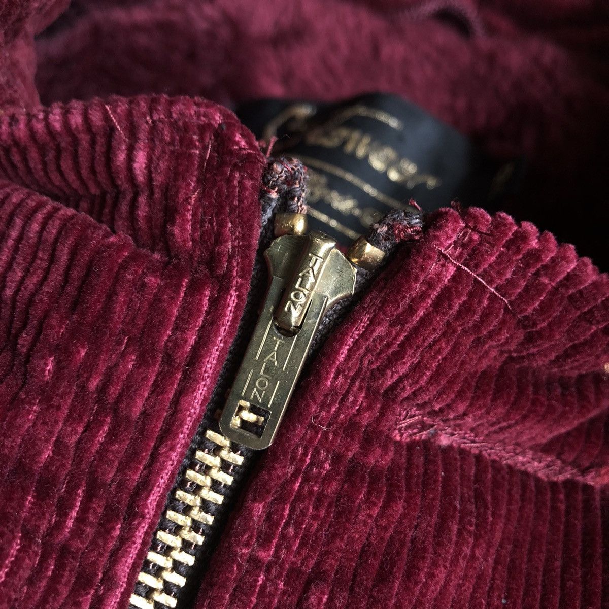Vintage Vintage 1970s The Shining Sears Corduroy Zip Jacket Maroon Size US L / EU 52-54 / 3 - 5 Thumbnail
