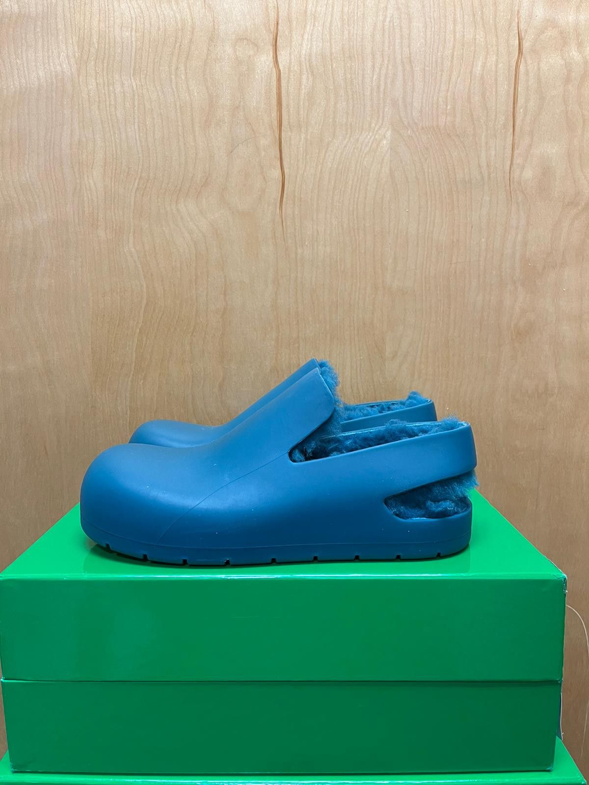 Bottega Veneta Puddle Sandal in Cozy Matt Rubber in Blaster Size US 11 / EU 44 - 1 Thumbnail