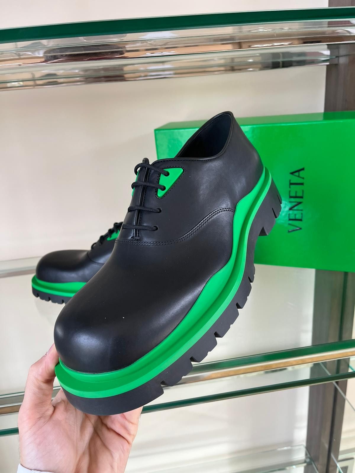 Bottega Veneta Military Calf Lace Up Boots Low in Black / Green Size US 8 / EU 41 - 6 Thumbnail