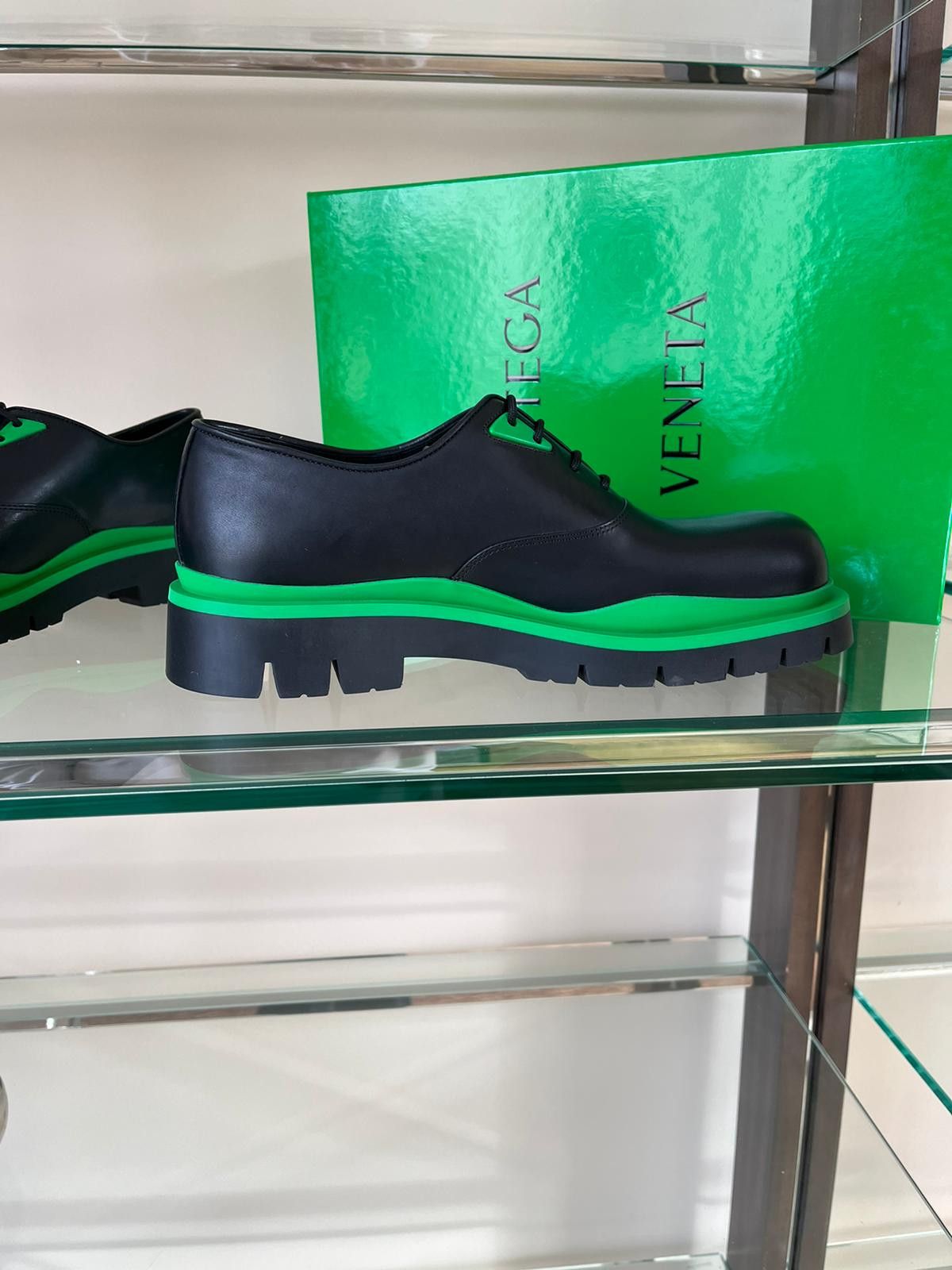Bottega Veneta Military Calf Lace Up Boots Low in Black / Green Size US 8 / EU 41 - 10 Thumbnail