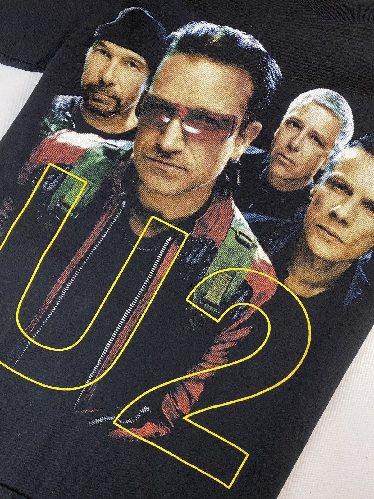 Band Tees Mens Vintage U2 All Over T Shirt Tee Size M Size US M / EU 48-50 / 2 - 6 Thumbnail