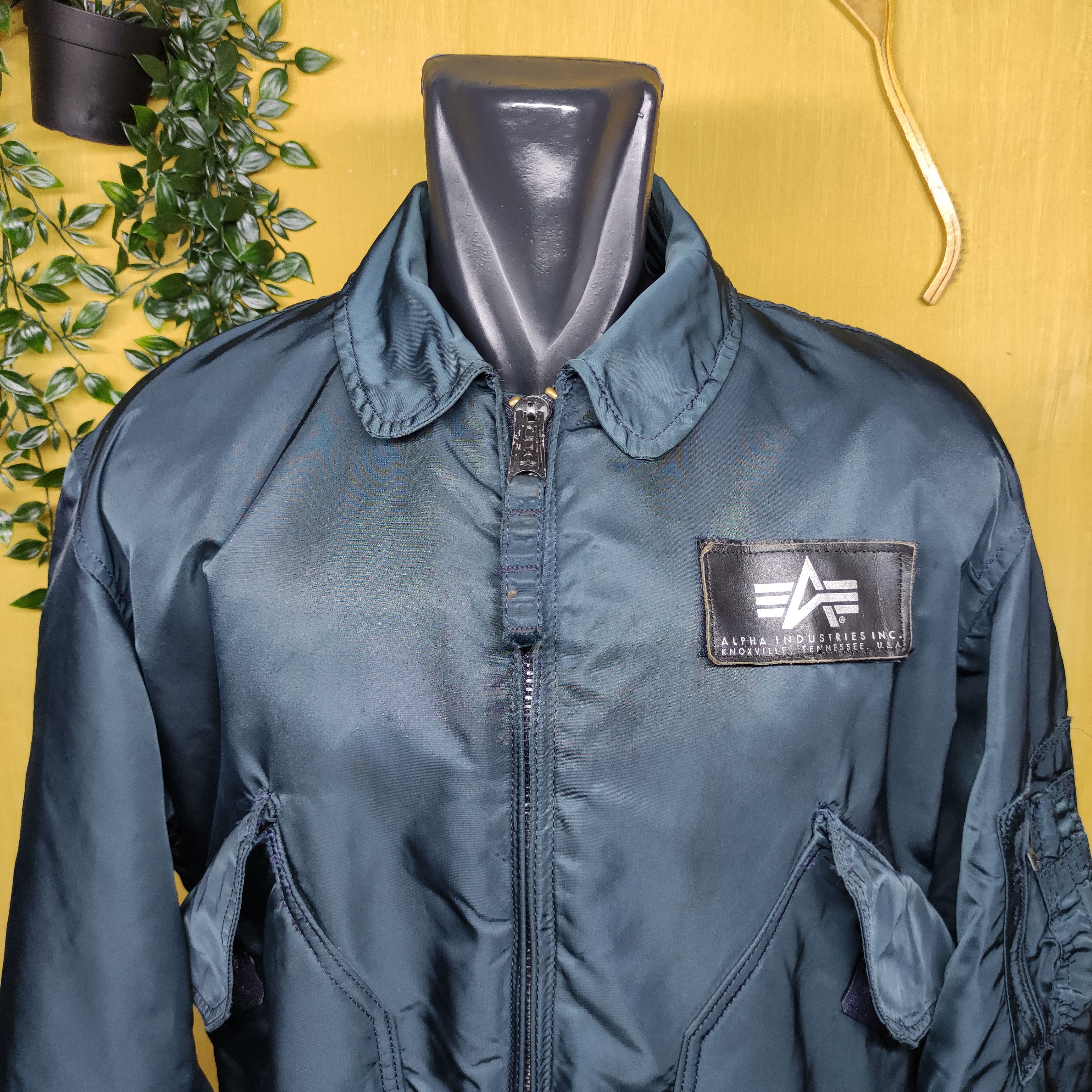 Alpha Industries Vintage 1984 Alpha Industries MA-1 Flight Jacket Size US L / EU 52-54 / 3 - 5 Thumbnail