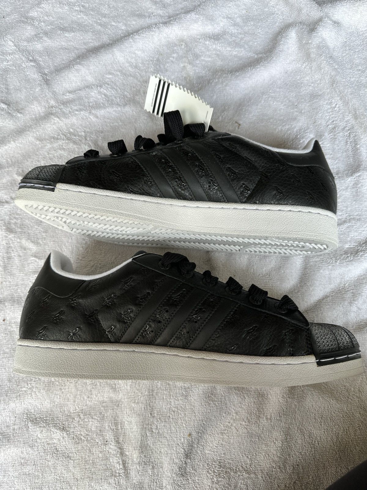 Adidas Adidas Superstar 35th Anniversary Tokyo Size US 13 / EU 46 - 2 Thumbnail