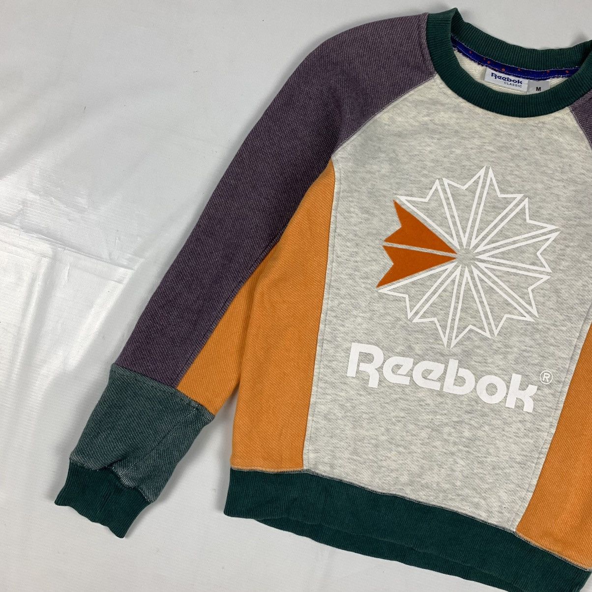 Reebok × Vintage Vintage Reebok Sweatshirt Size US M / EU 48-50 / 2 - 2 Thumbnail