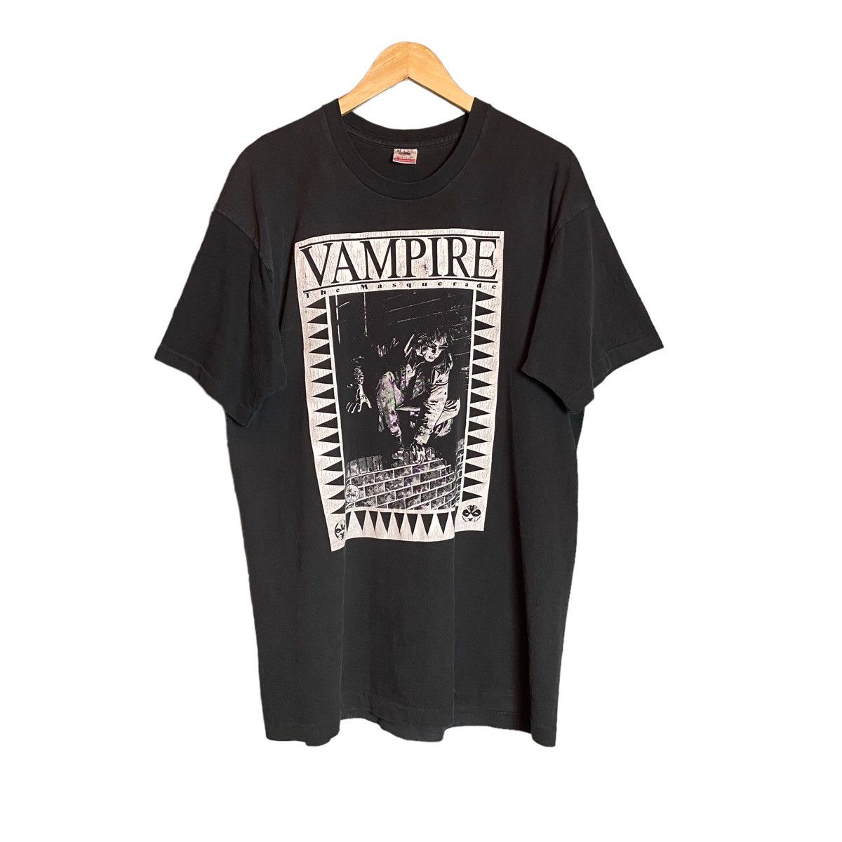 Vintage Vintage 90s Vampire The Masquerade Movie T-Shirt Size US XL / EU 56 / 4 - 1 Thumbnail