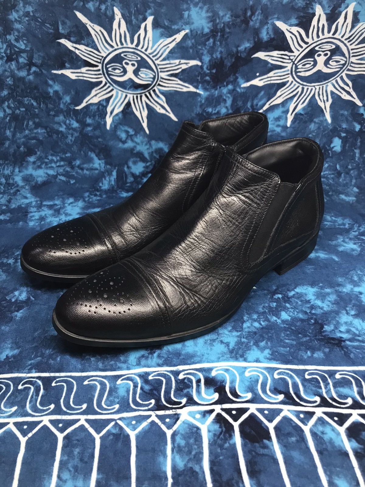 pollini chelsea boots