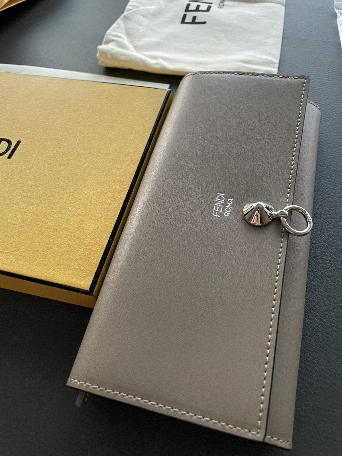 Fendi New Super Runway Limited Edition Hermes Grade Leather Wallet Size ONE SIZE - 19 Thumbnail