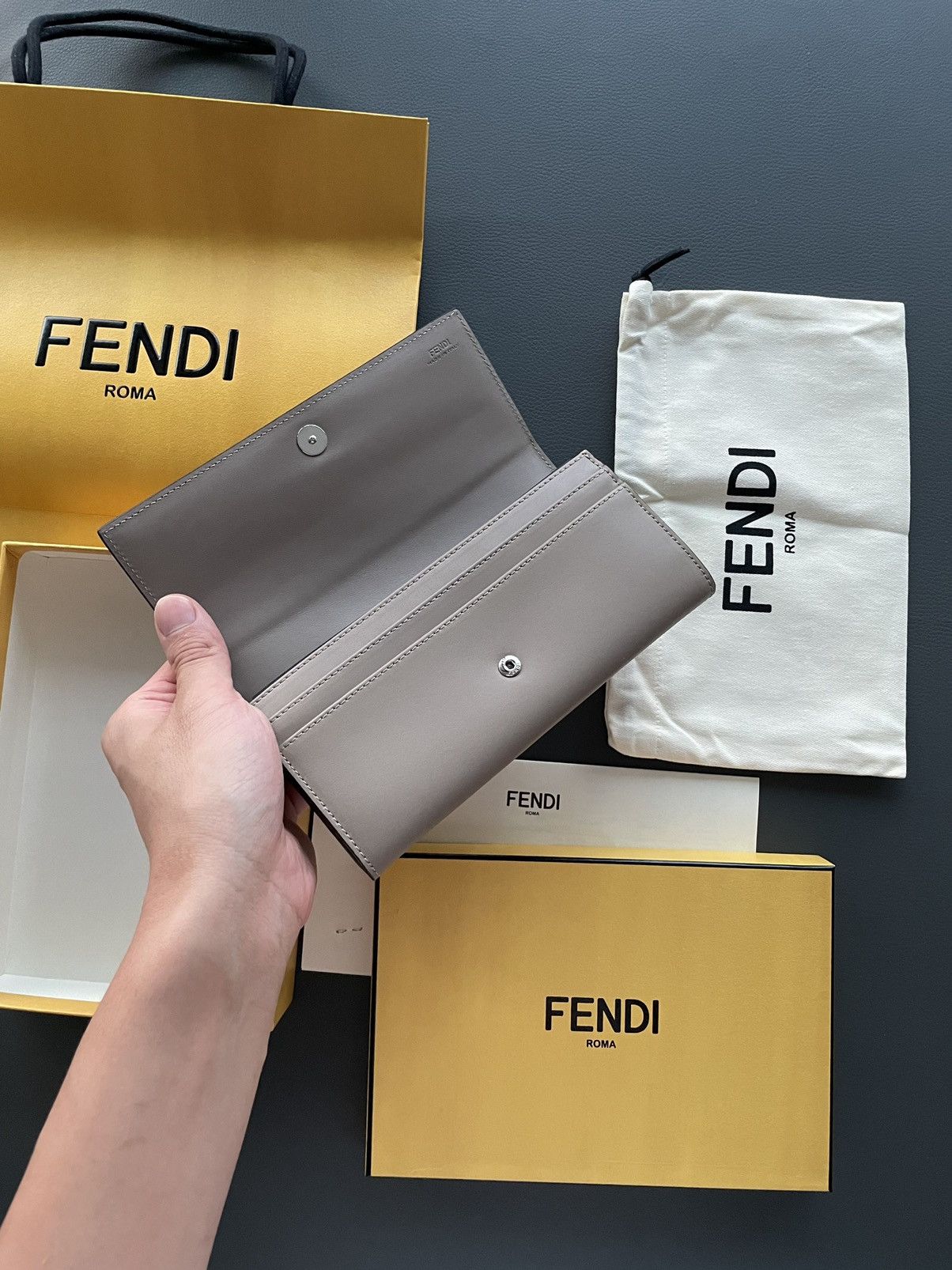 Fendi New Super Runway Limited Edition Hermes Grade Leather Wallet Size ONE SIZE - 3 Thumbnail