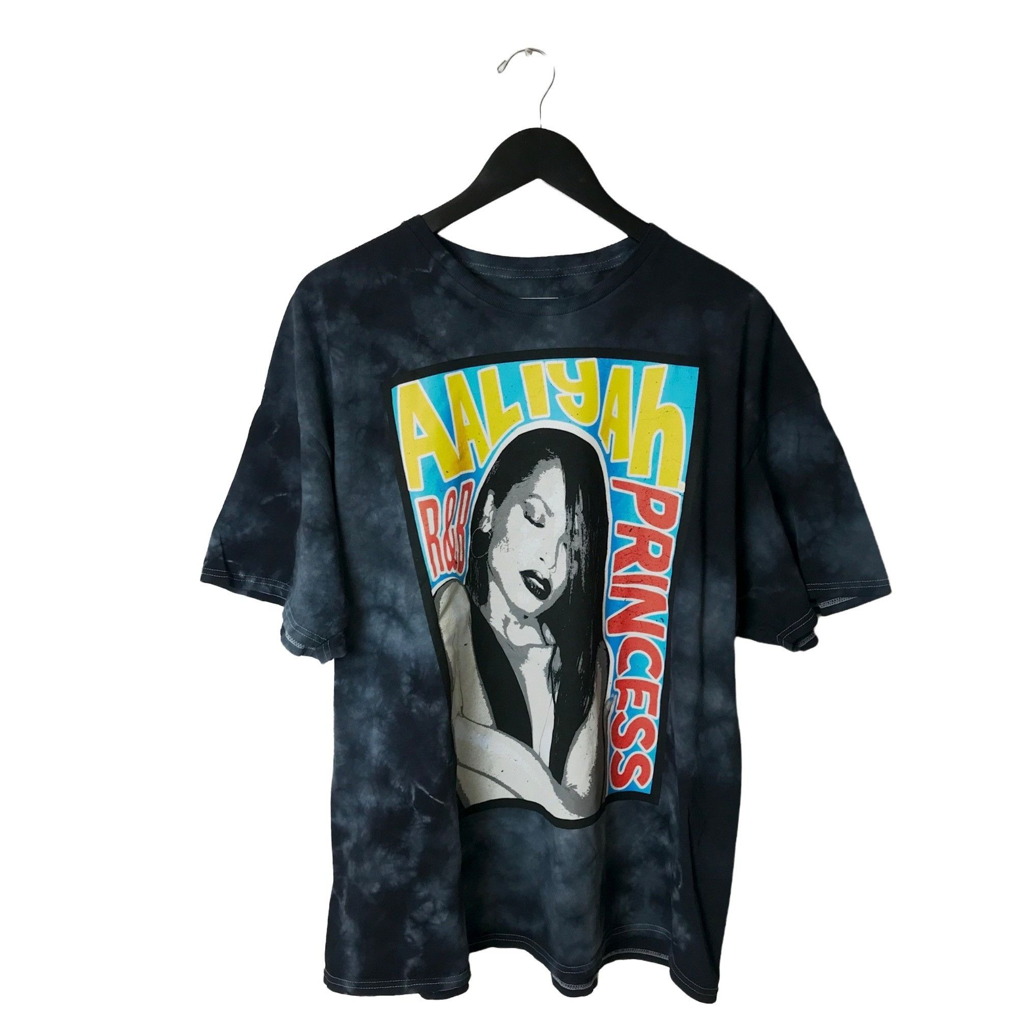 Aaliyah shirt urban outfitters sale