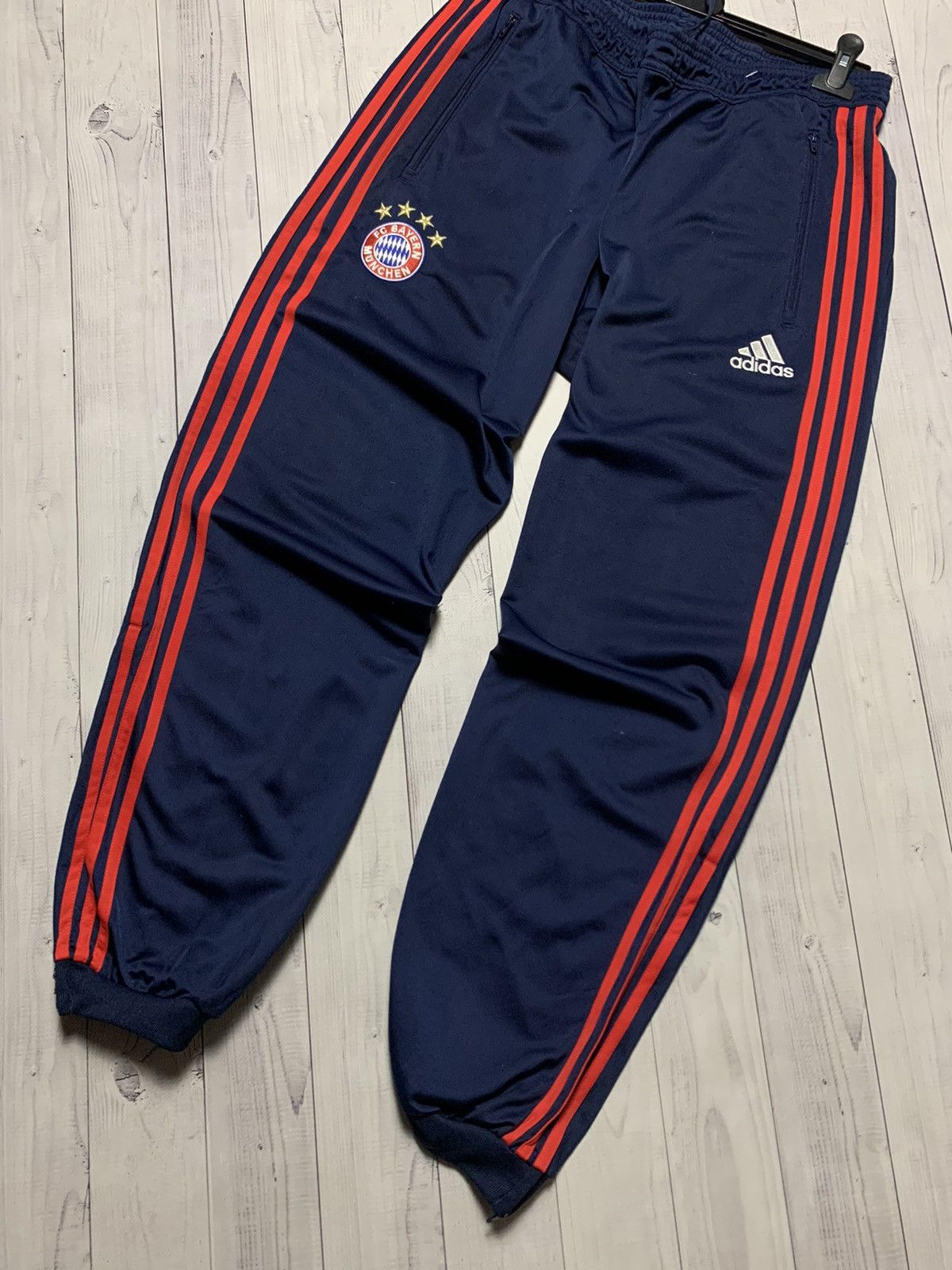 Vintage adidas Bayern Munich joggers pants size L