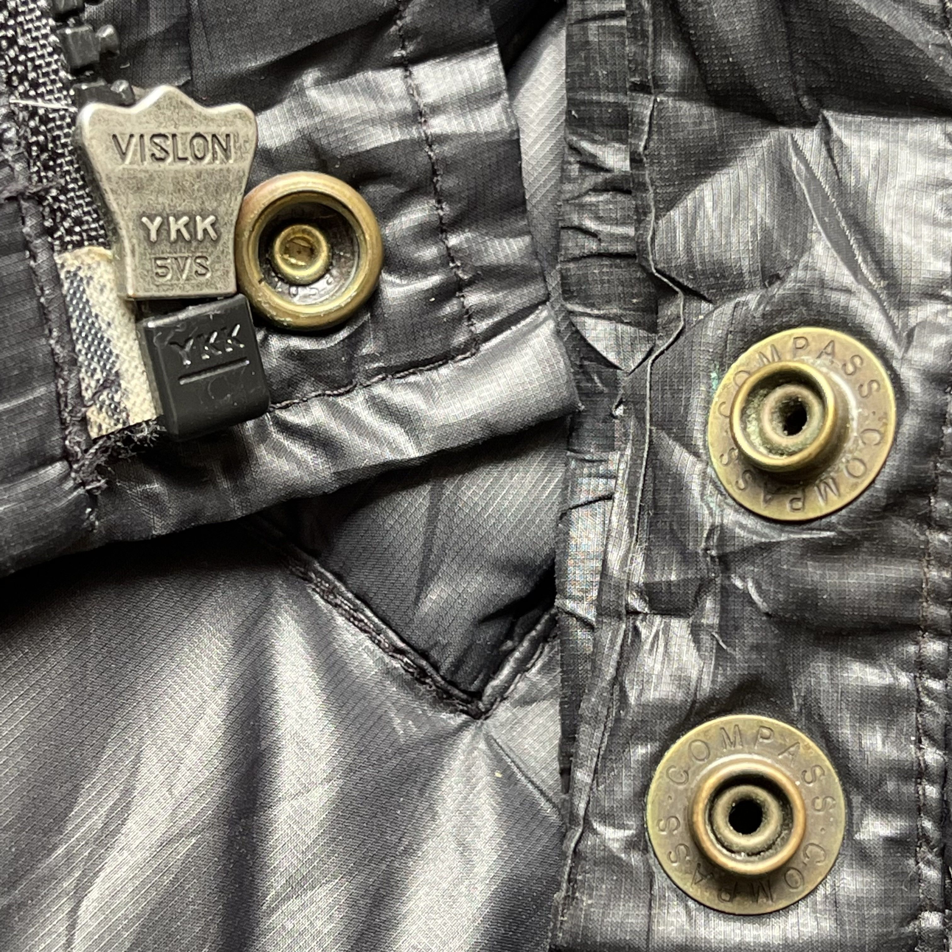 Adidas Vintage Adidas Puffer Jacket Size US L / EU 52-54 / 3 - 17 Thumbnail