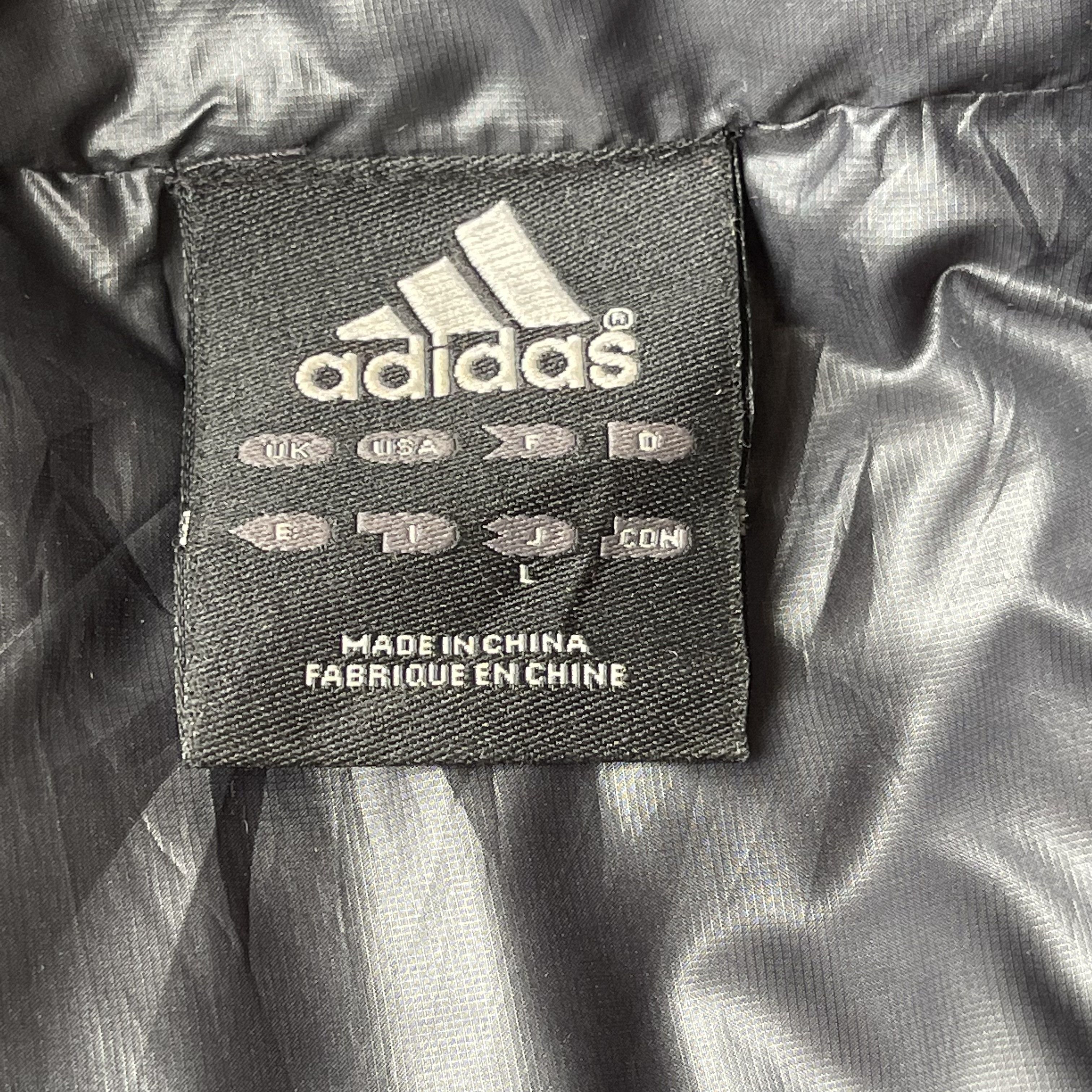 Adidas Vintage Adidas Puffer Jacket Size US L / EU 52-54 / 3 - 15 Thumbnail