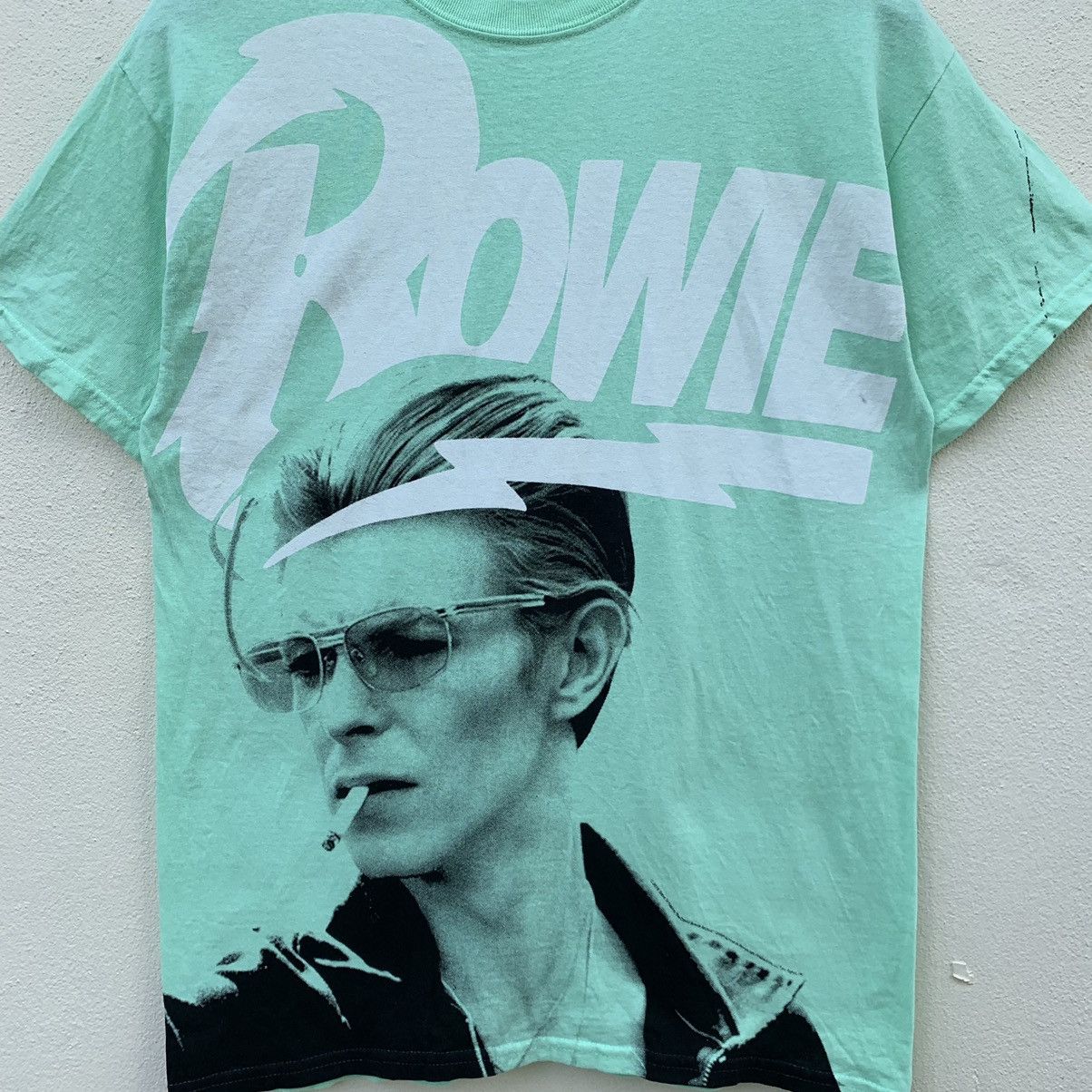 Band Tees × Gildan × Vintage Vintage DAVID BOWIE FULLPRINT DESIGN T-shirt Size US M / EU 48-50 / 2 - 2 Thumbnail