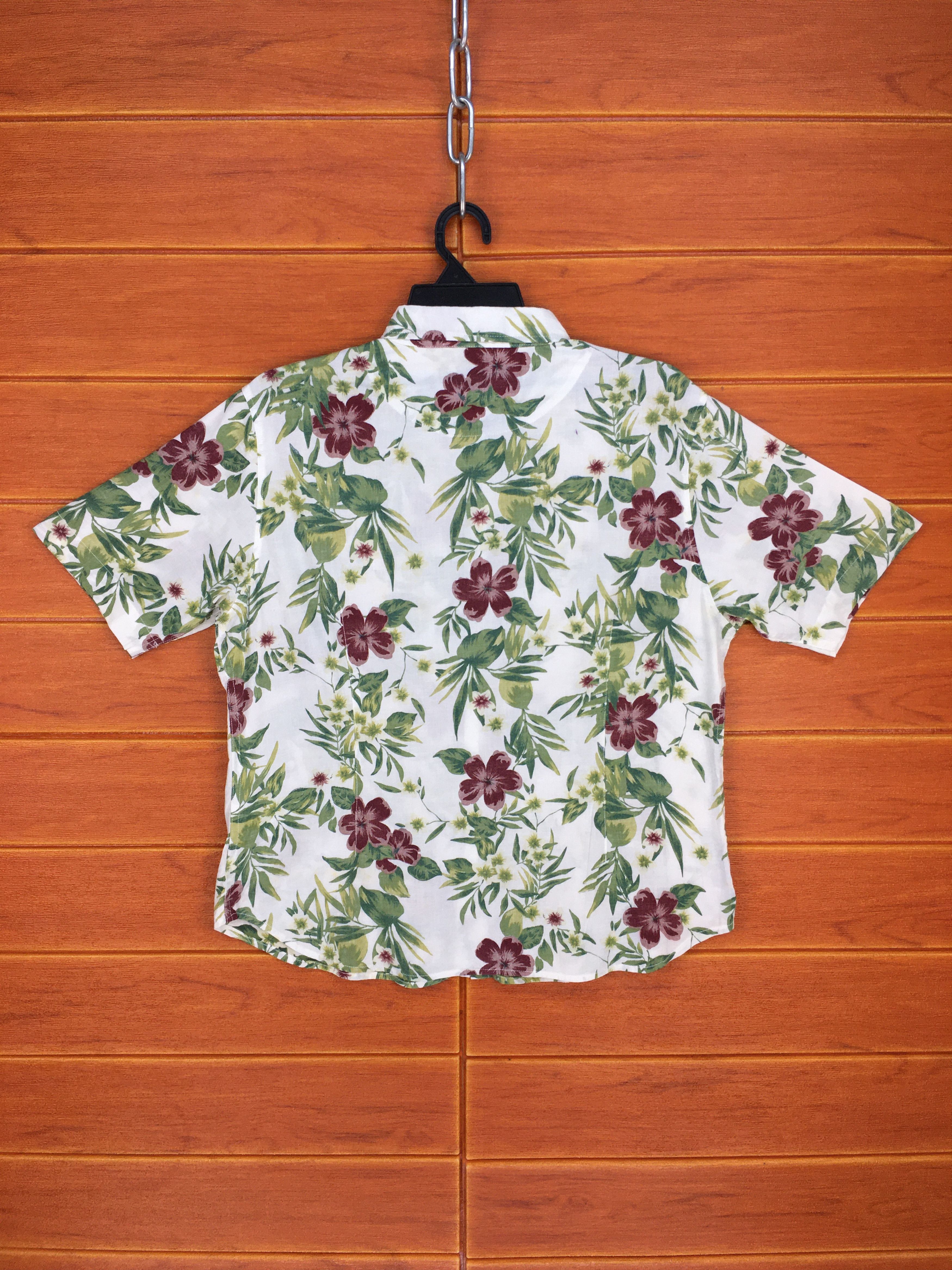 Japanese Brand Japanese Brand SUNNY CLOUDS Women Hawaiian Shirt Size ONE SIZE - 7 Thumbnail