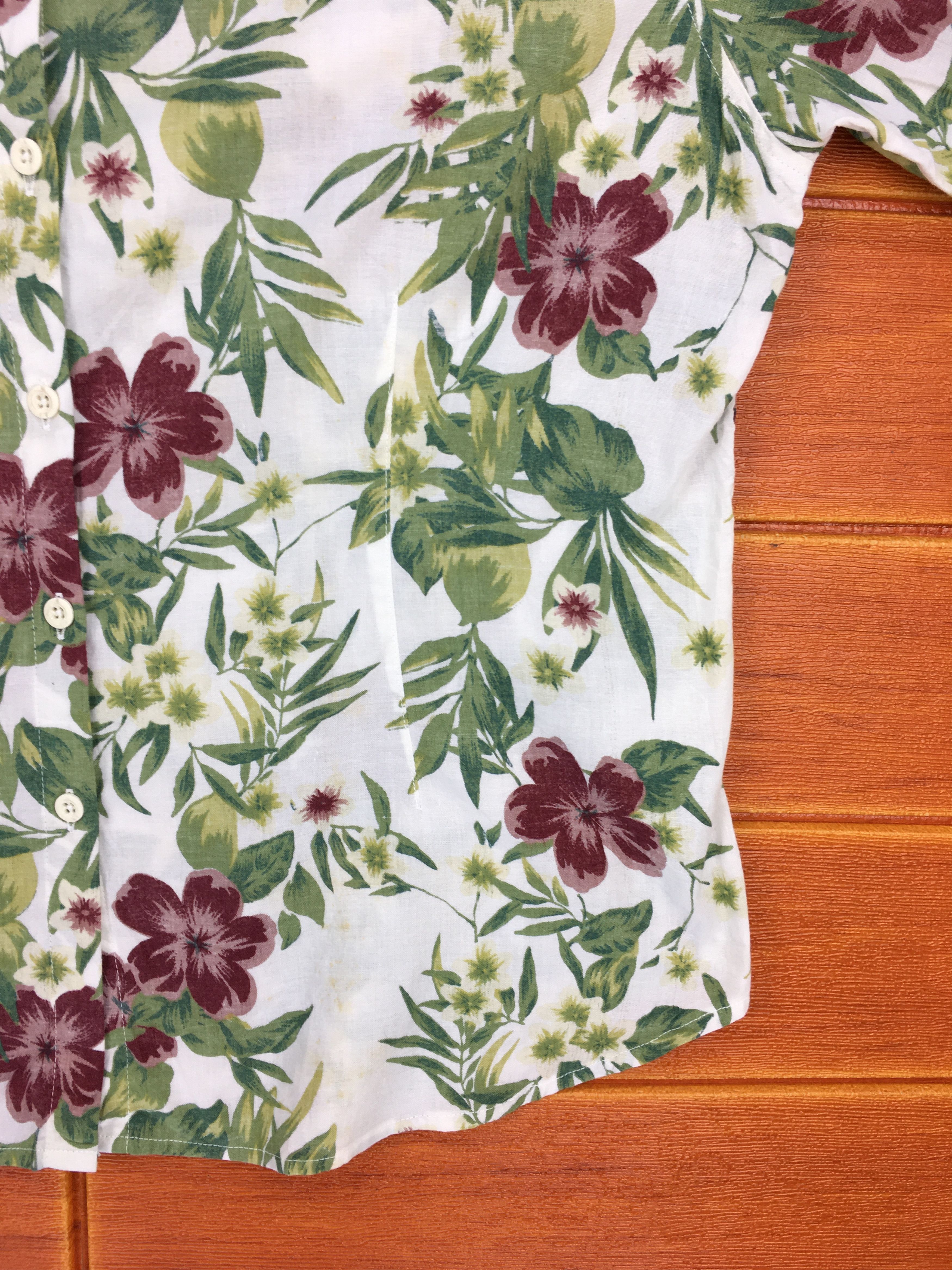 Japanese Brand Japanese Brand SUNNY CLOUDS Women Hawaiian Shirt Size ONE SIZE - 4 Thumbnail