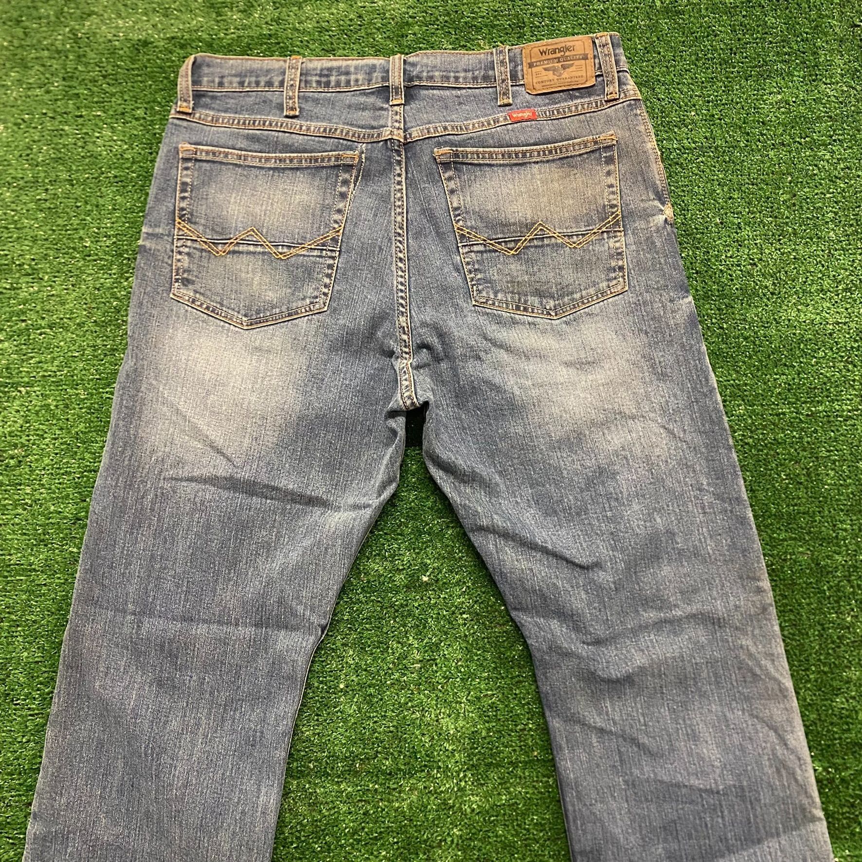 Wrangler Wrangler Distressed Relaxed Boot Cut Denim Jeans Pants Size US 34 / EU 50 - 4 Thumbnail