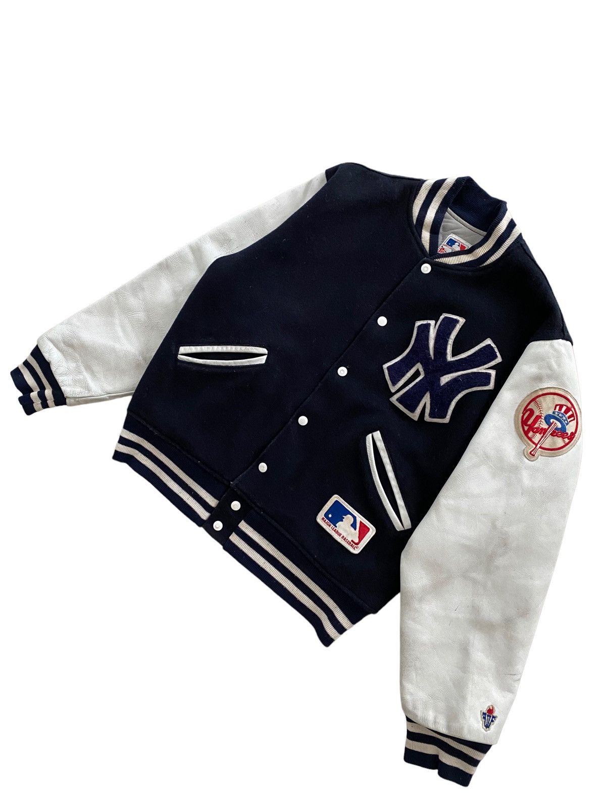 MLB × Thrasher Vintage NY x THRASHER Stadium Leather Jacket Yankees RARE Size US M / EU 48-50 / 2 - 1 Thumbnail
