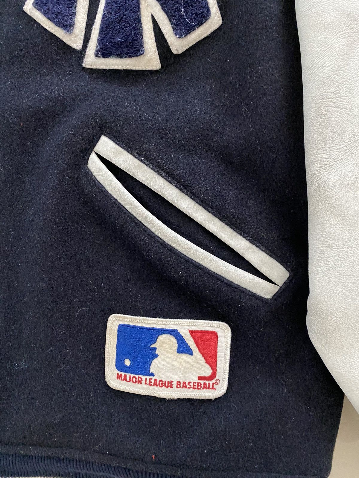 MLB × Thrasher Vintage NY x THRASHER Stadium Leather Jacket Yankees RARE Size US M / EU 48-50 / 2 - 12 Thumbnail