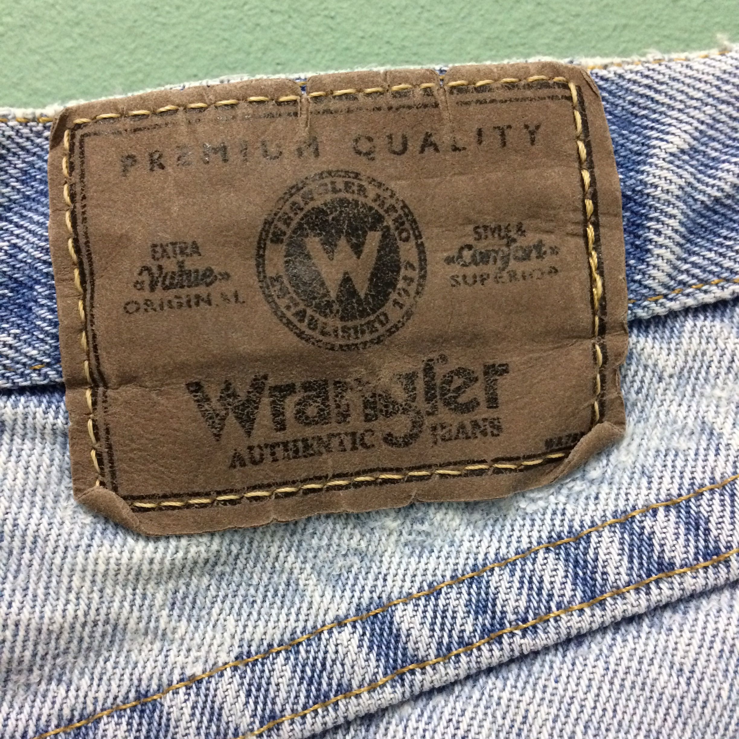 Vintage Vintage Dirty Light Wash High Rise Jeans #B-141 Size 28" / US 6 / IT 42 - 10 Thumbnail