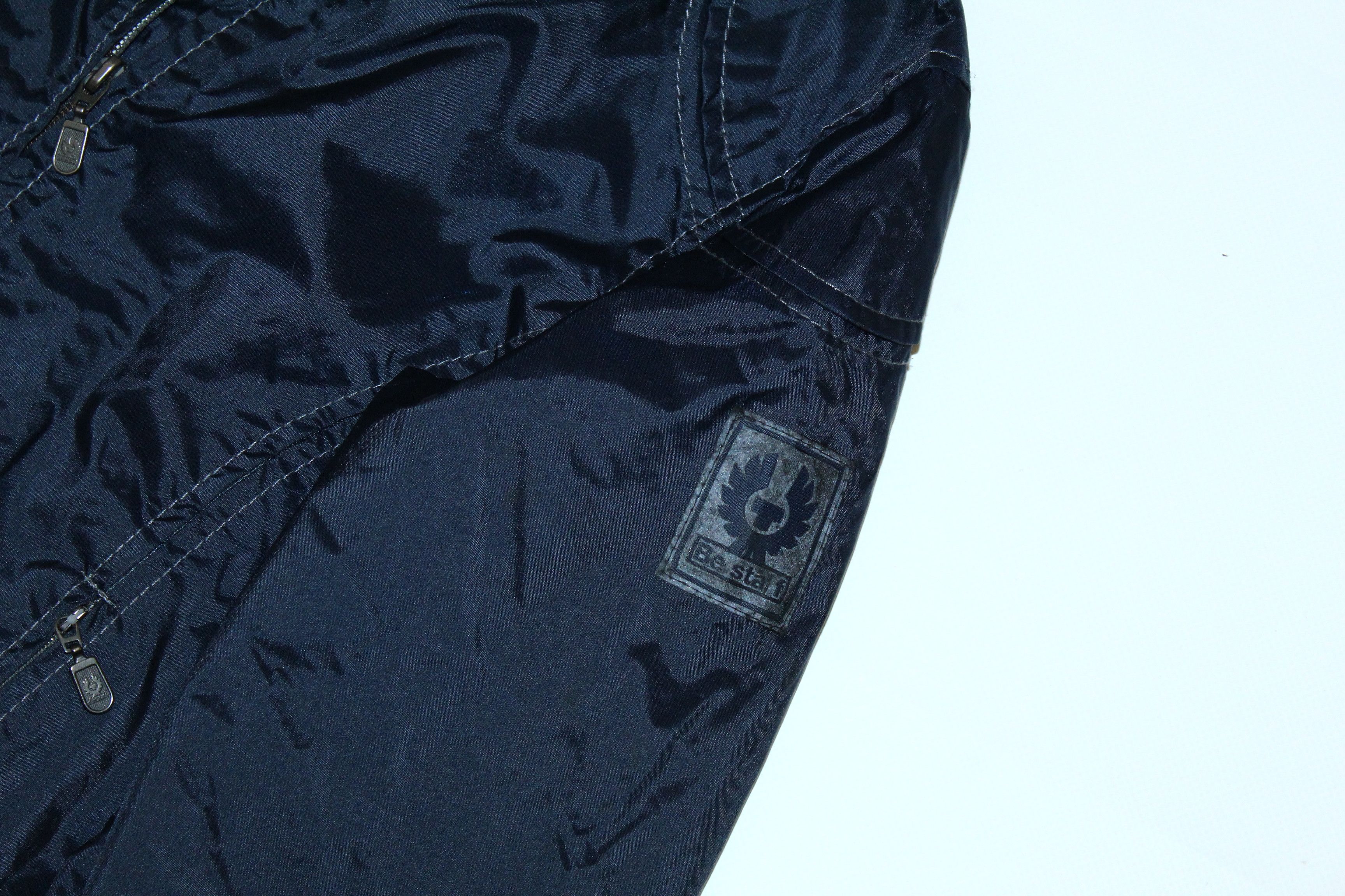 Belstaff Vtg Belstaff Back Big Logo Nylon Biker Jacket Size XS / US 0-2 / IT 36-38 - 9 Thumbnail