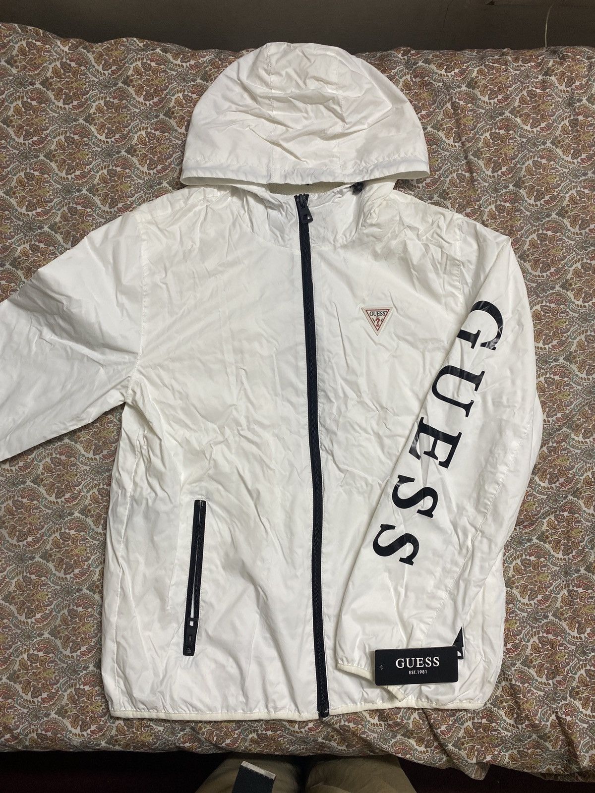 Store GUESS wind breaker