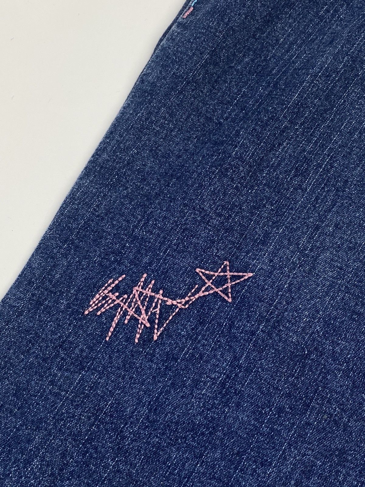 Hysteric Glamour × Japanese Brand 1990s Angel Blue Super Label - Bugs Bunny Sequin Denim Size 28" / US 6 / IT 42 - 11 Thumbnail