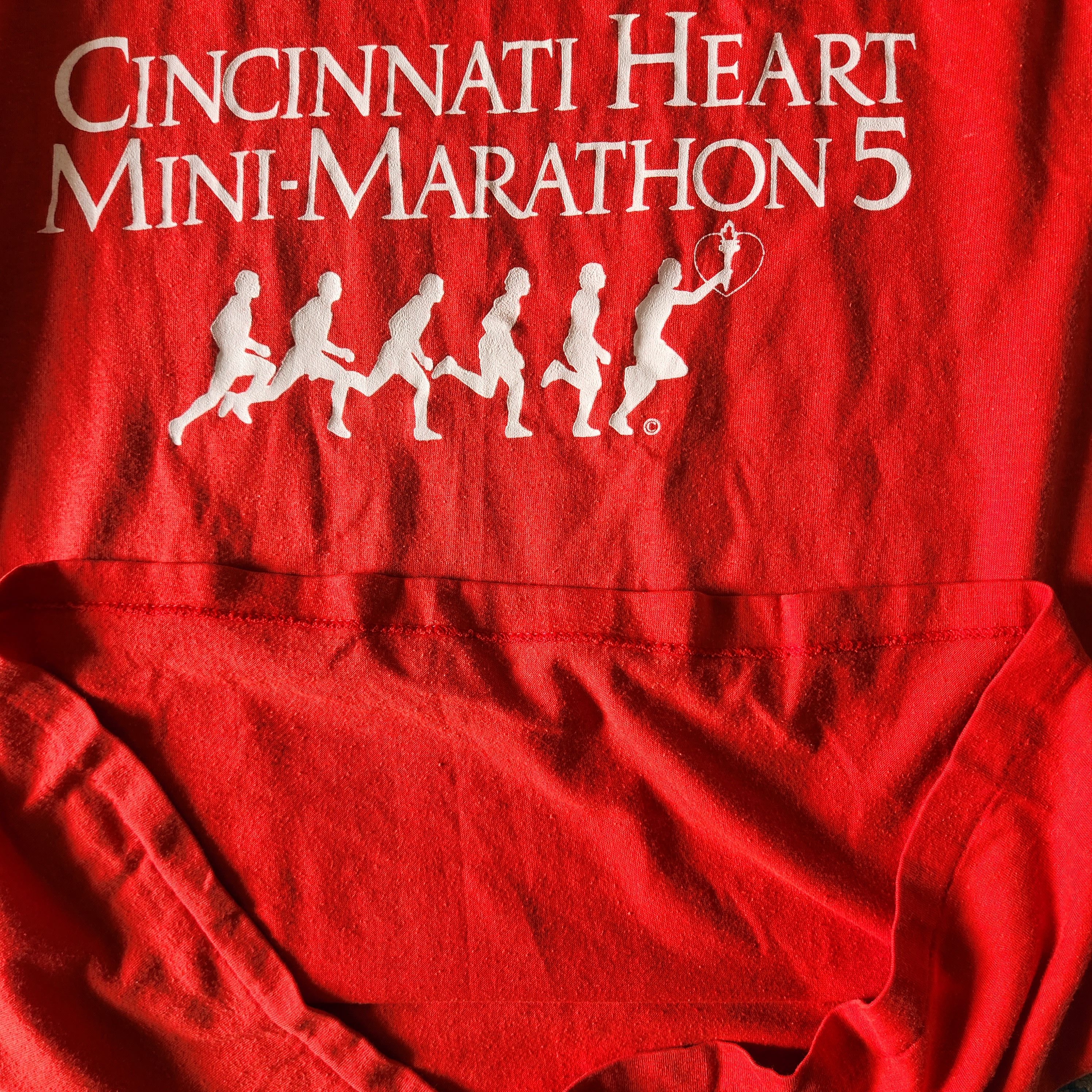 Hanes × Vintage Vintage 80s Cincinnati Heart Mini-Marathon TShirt Size US M / EU 48-50 / 2 - 8 Thumbnail