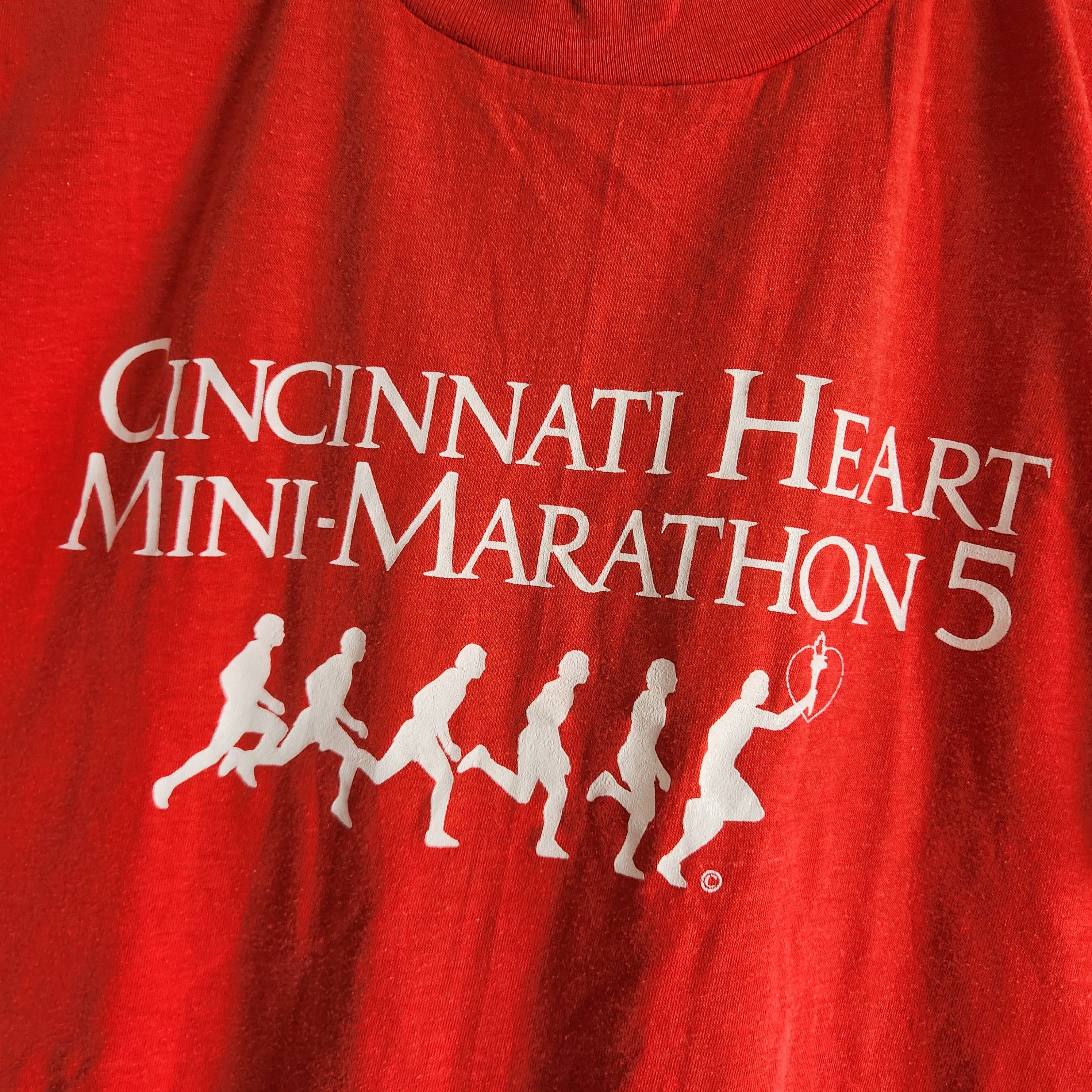 Hanes × Vintage Vintage 80s Cincinnati Heart Mini-Marathon TShirt Size US M / EU 48-50 / 2 - 10 Thumbnail