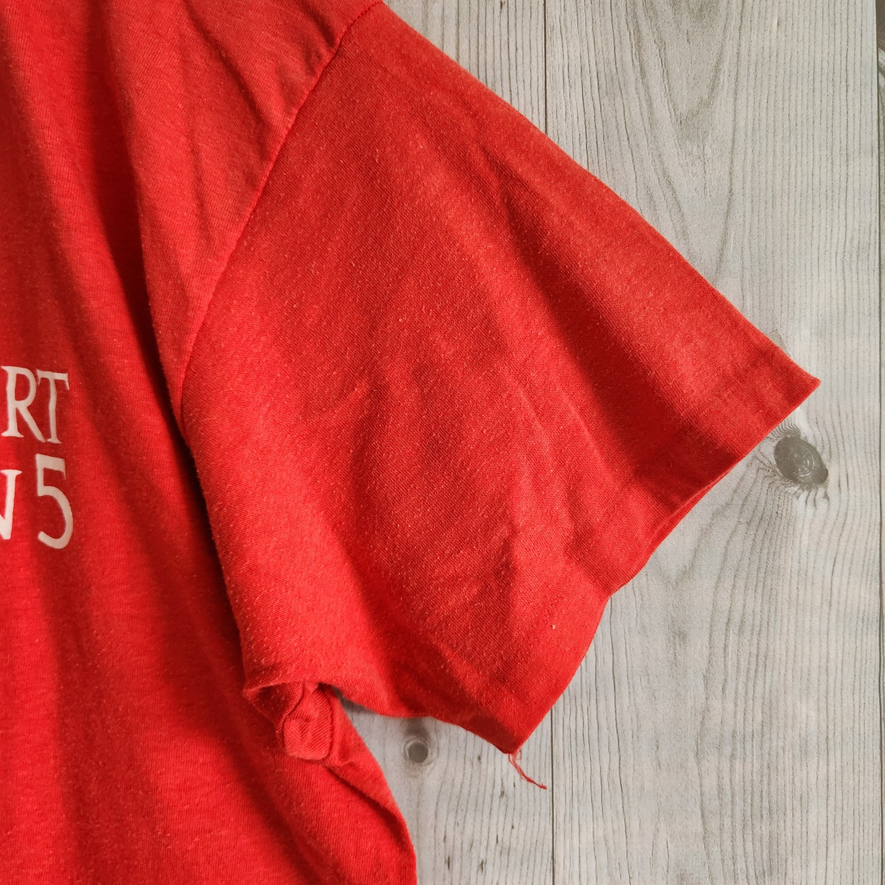 Hanes × Vintage Vintage 80s Cincinnati Heart Mini-Marathon TShirt Size US M / EU 48-50 / 2 - 13 Thumbnail