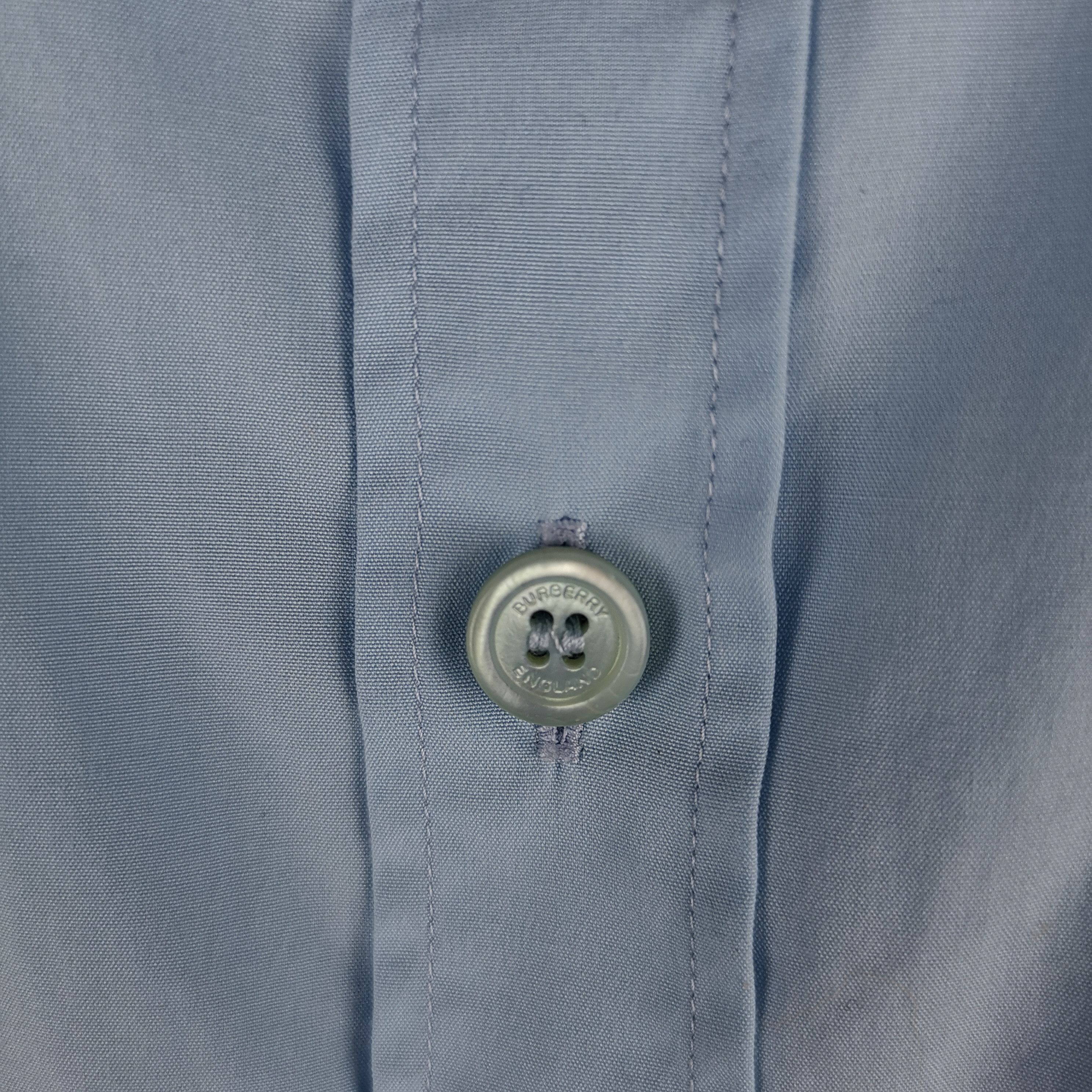 Burberry Burberry London England blue shirt size M Size US M / EU 48-50 / 2 - 5 Thumbnail
