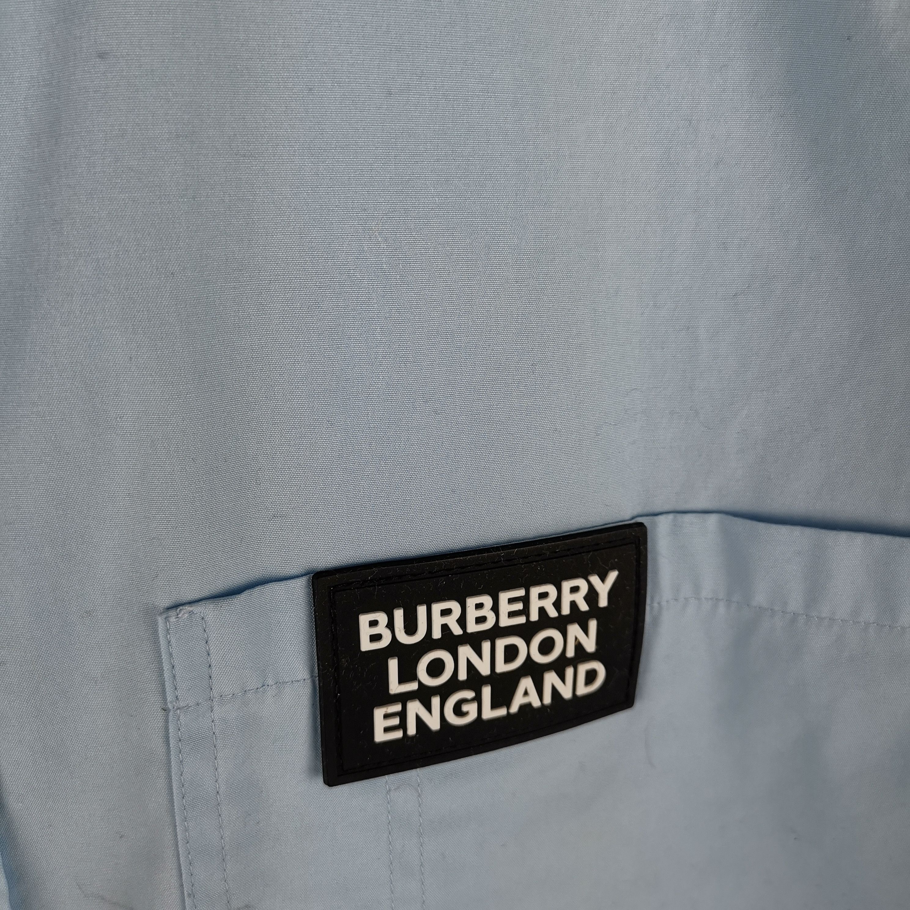 Burberry Burberry London England blue shirt size M Size US M / EU 48-50 / 2 - 3 Thumbnail