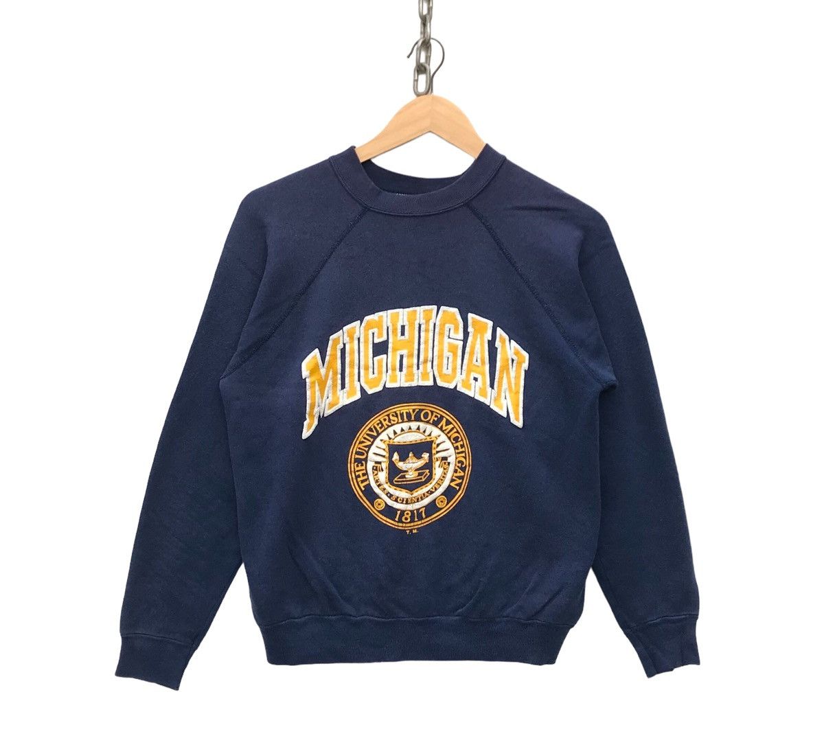 Vintage Vintage 80s University of Michigan Pullover Sweater Size US S / EU 44-46 / 1 - 1 Thumbnail