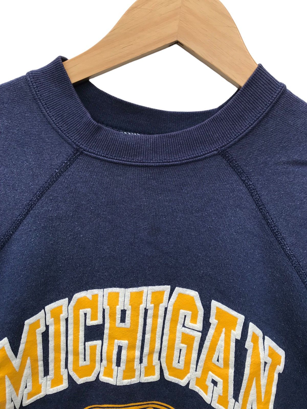 Vintage Vintage 80s University of Michigan Pullover Sweater Size US S / EU 44-46 / 1 - 4 Thumbnail