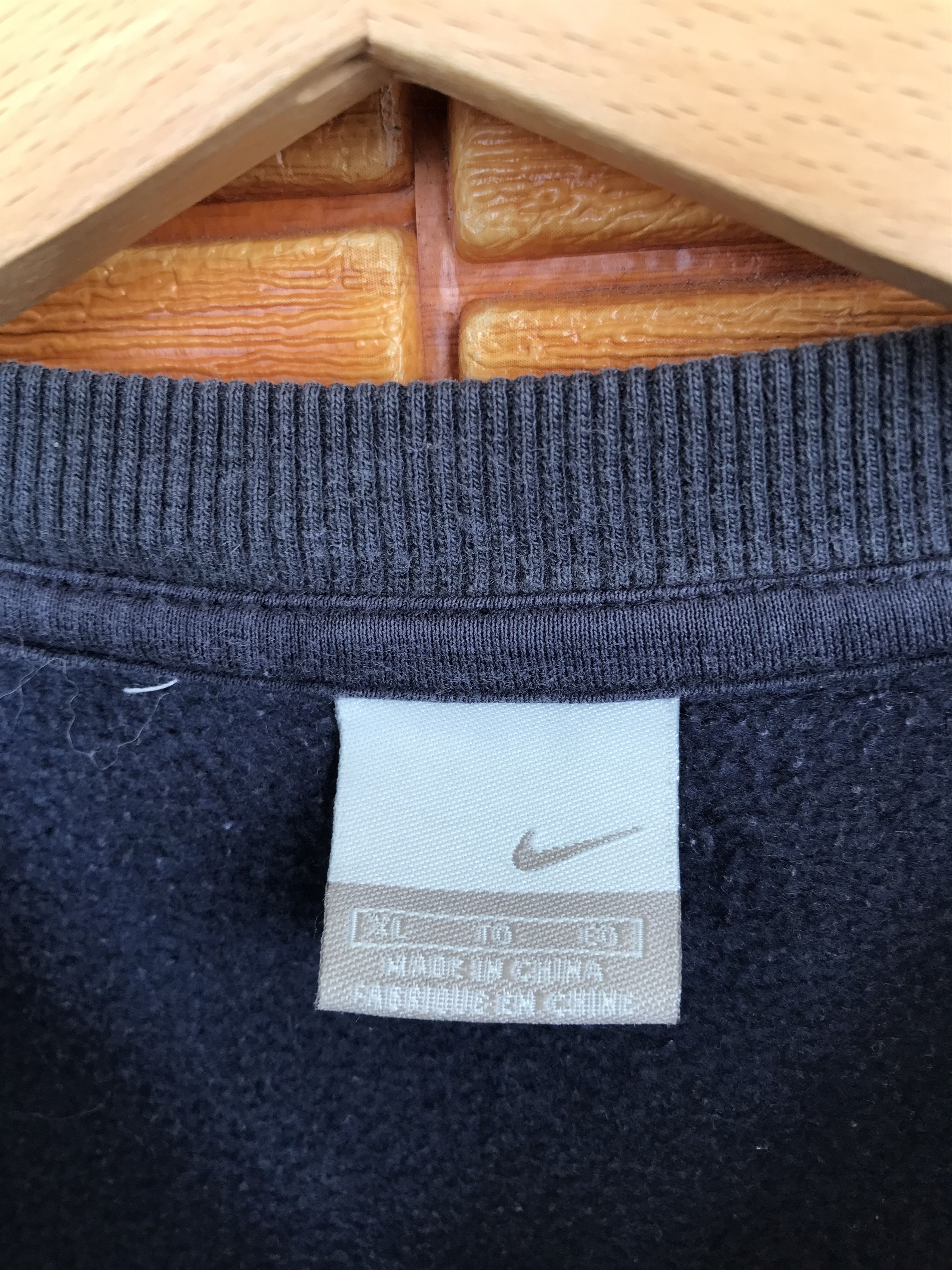 Nike × Vintage Vintage NIKE Sun Faded Sweatshirt Size US XL / EU 56 / 4 - 4 Thumbnail