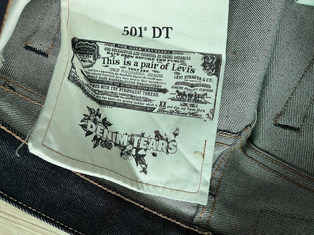 DENIM TEARS × Levi's × Stussy Stussy x Denim Tears Levi’s 501 Raw Blue Denim Size US 28 / EU 44 - 4 Thumbnail