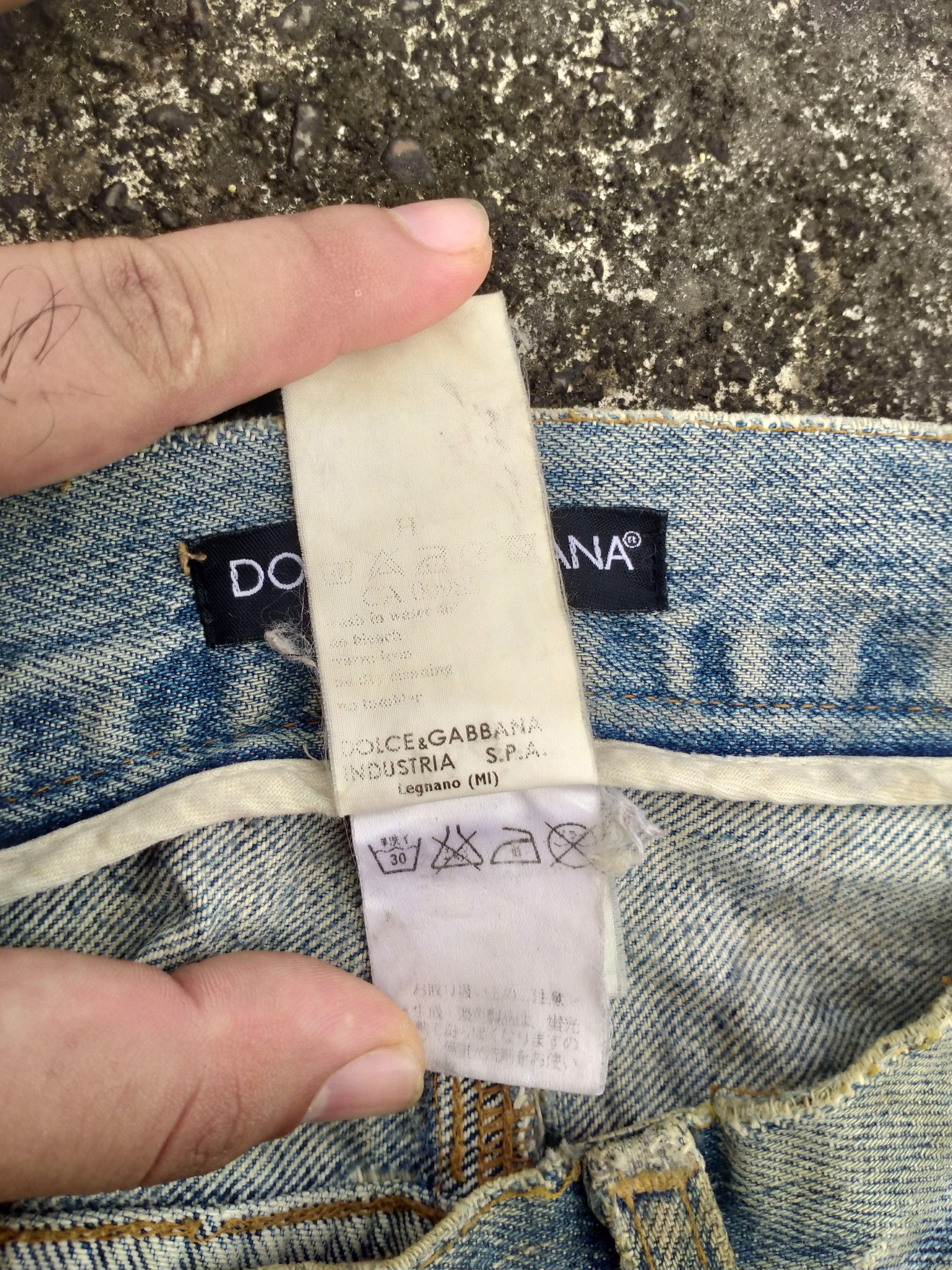 Dolce & Gabbana DISTRESSED DOLCE&GABBANA NON SELVEDGE DENIM Size US 32 / EU 48 - 6 Thumbnail
