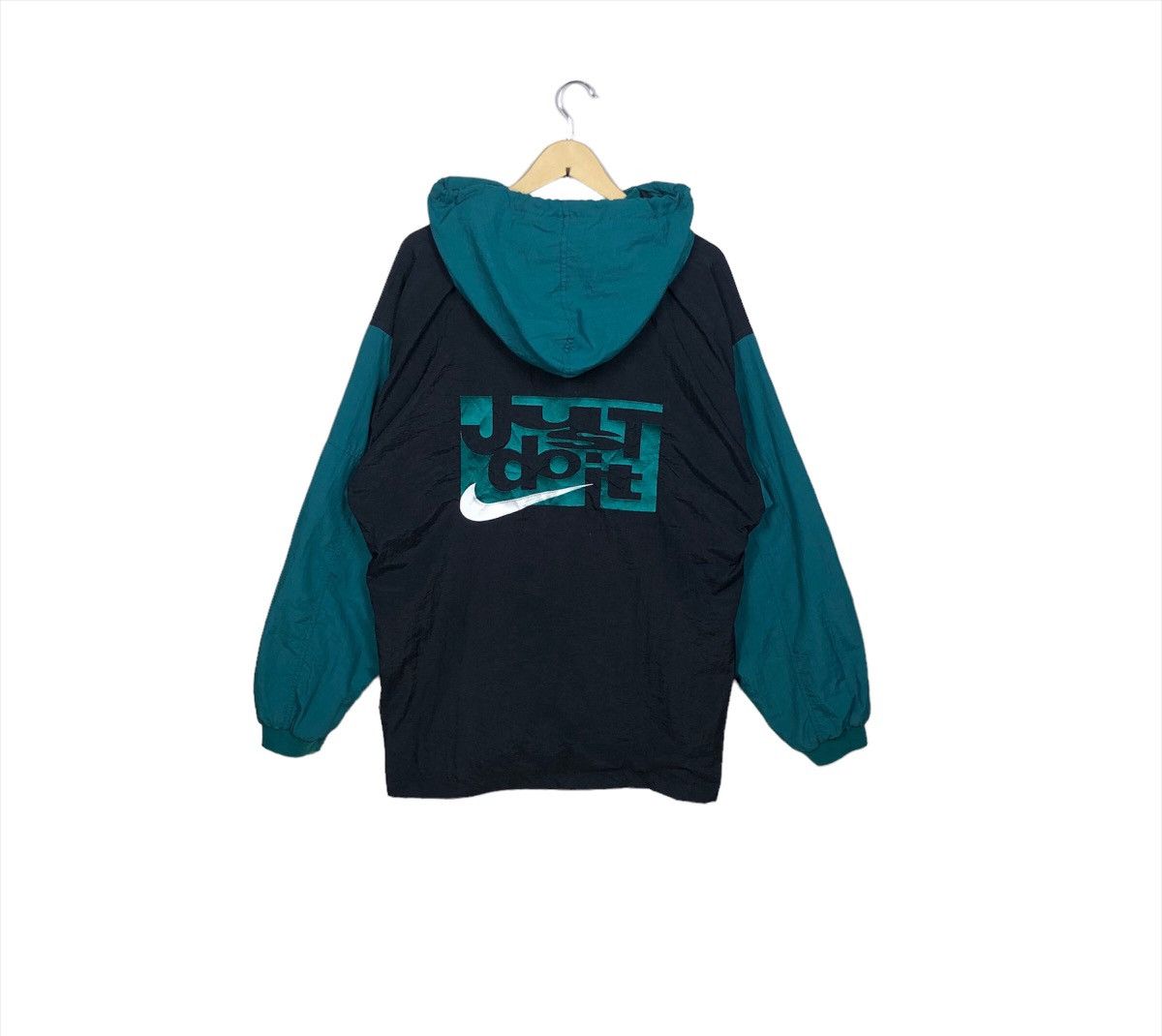 Nike × Vintage Vintage 90’s Nike Just Do It Spell Out Windbreker Size US L / EU 52-54 / 3 - 1 Thumbnail
